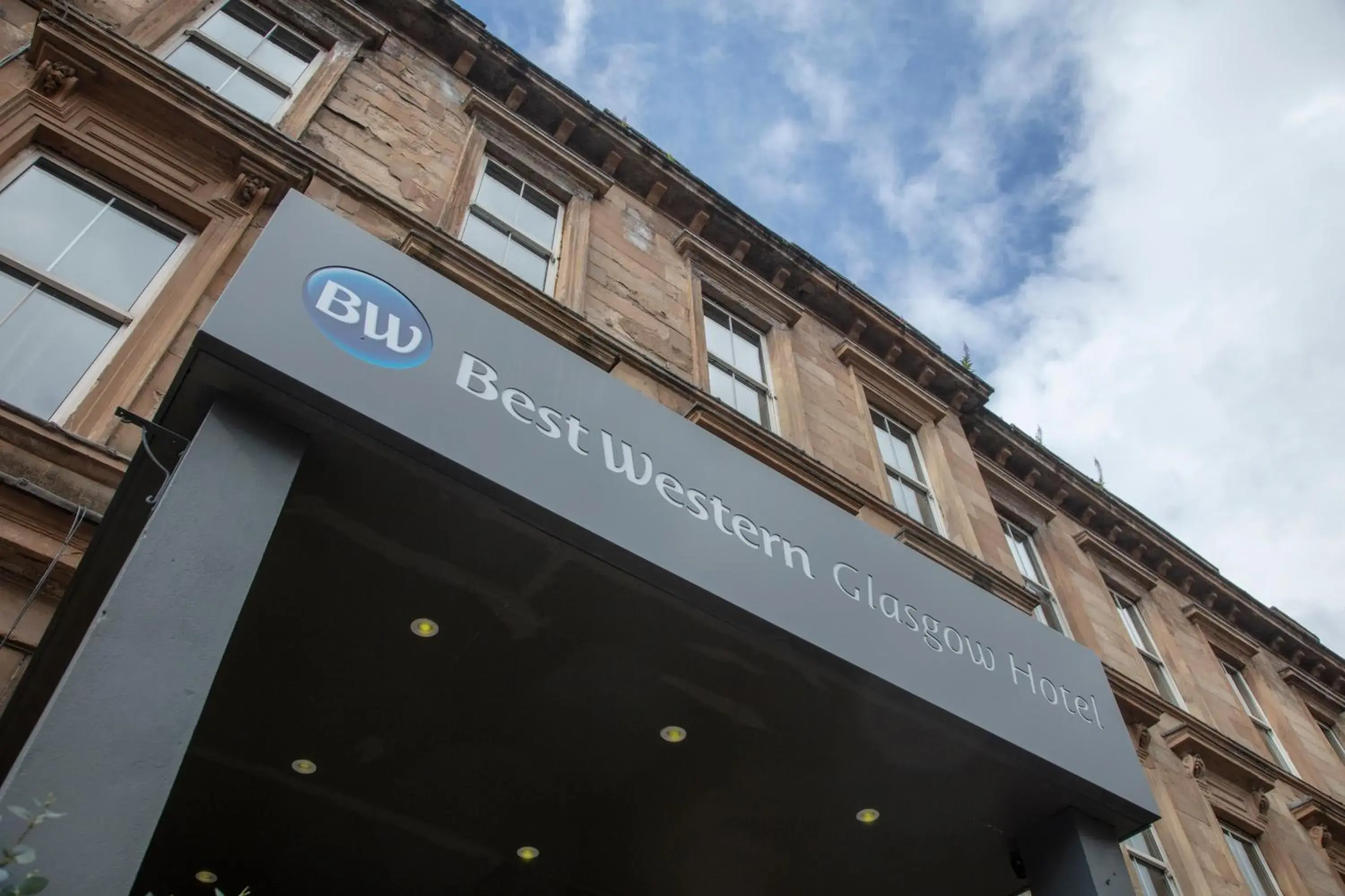 Property building in Best Western Glasgow Hotel Property building in Best Western Glasgow Hotel
