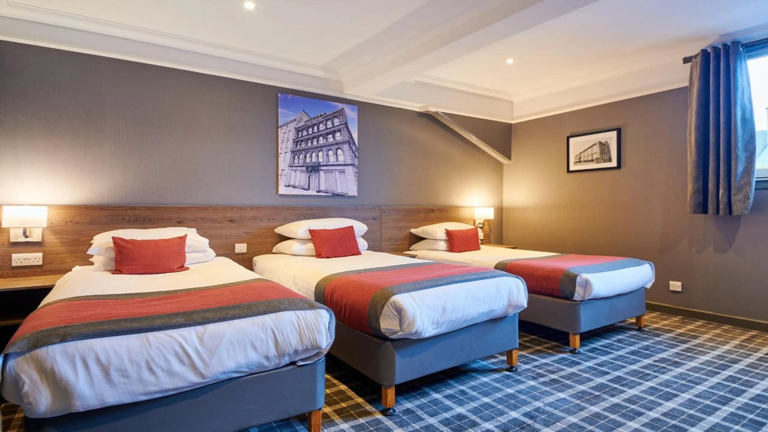 Bedroom, Bed in Best Western Glasgow Hotel