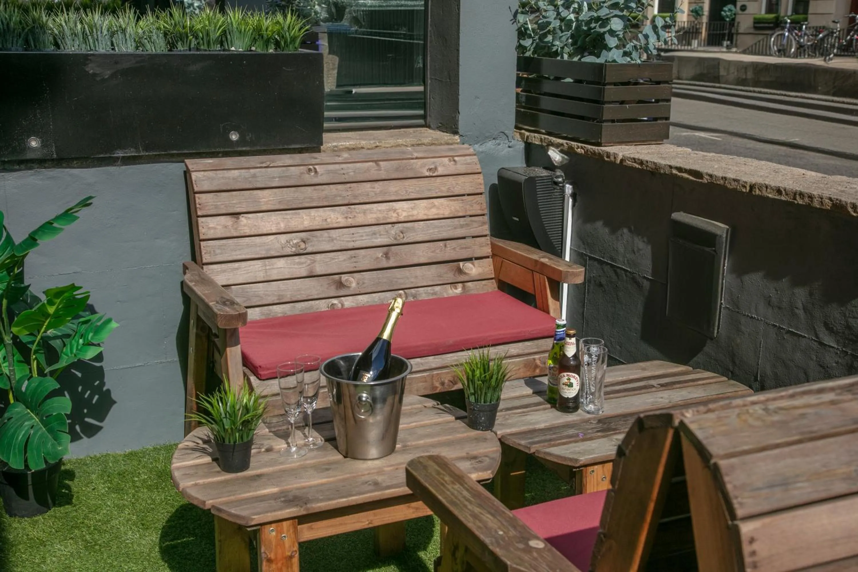 Restaurant/places to eat in Best Western Glasgow Hotel