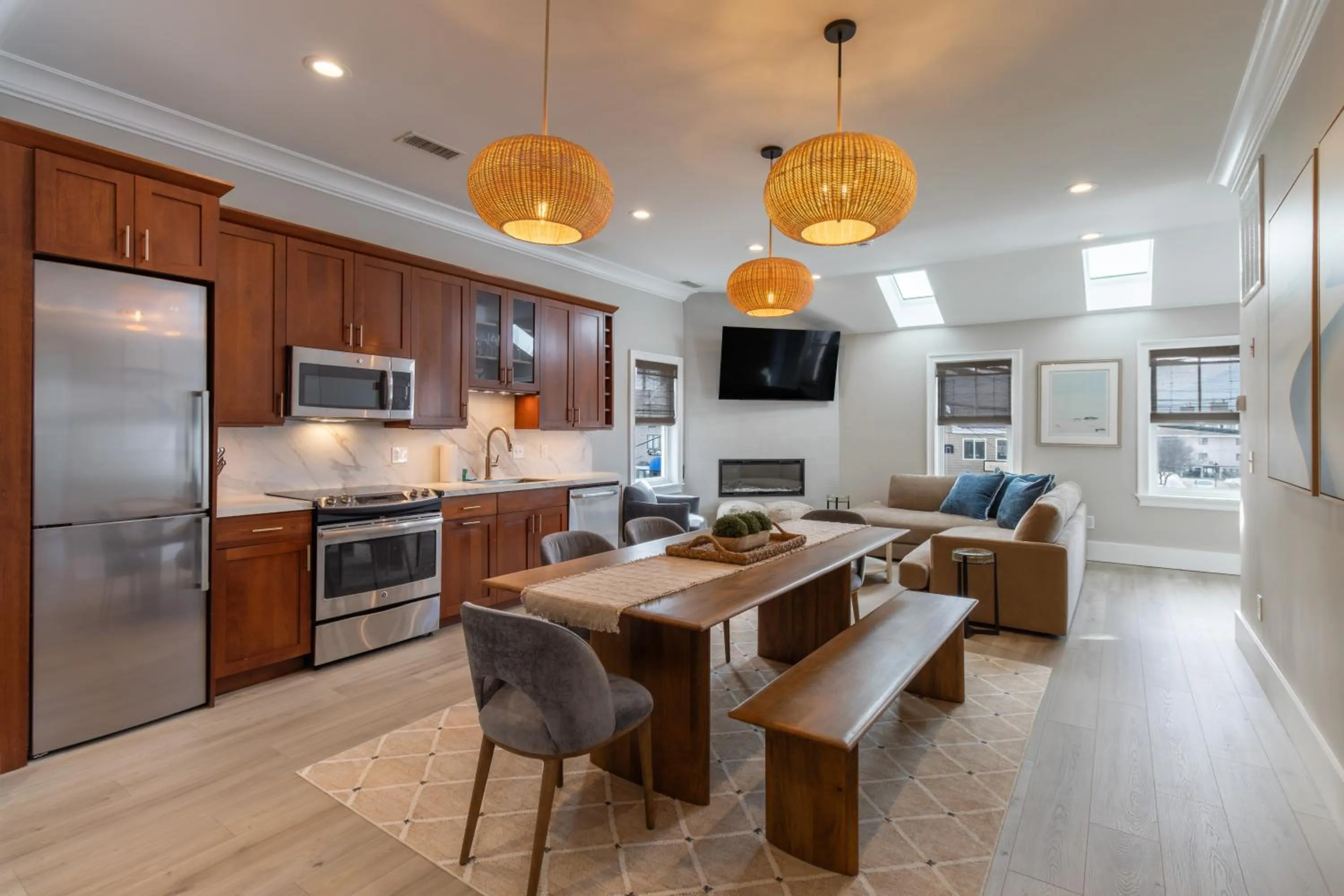 The Newport Lofts - 548 Thames Street