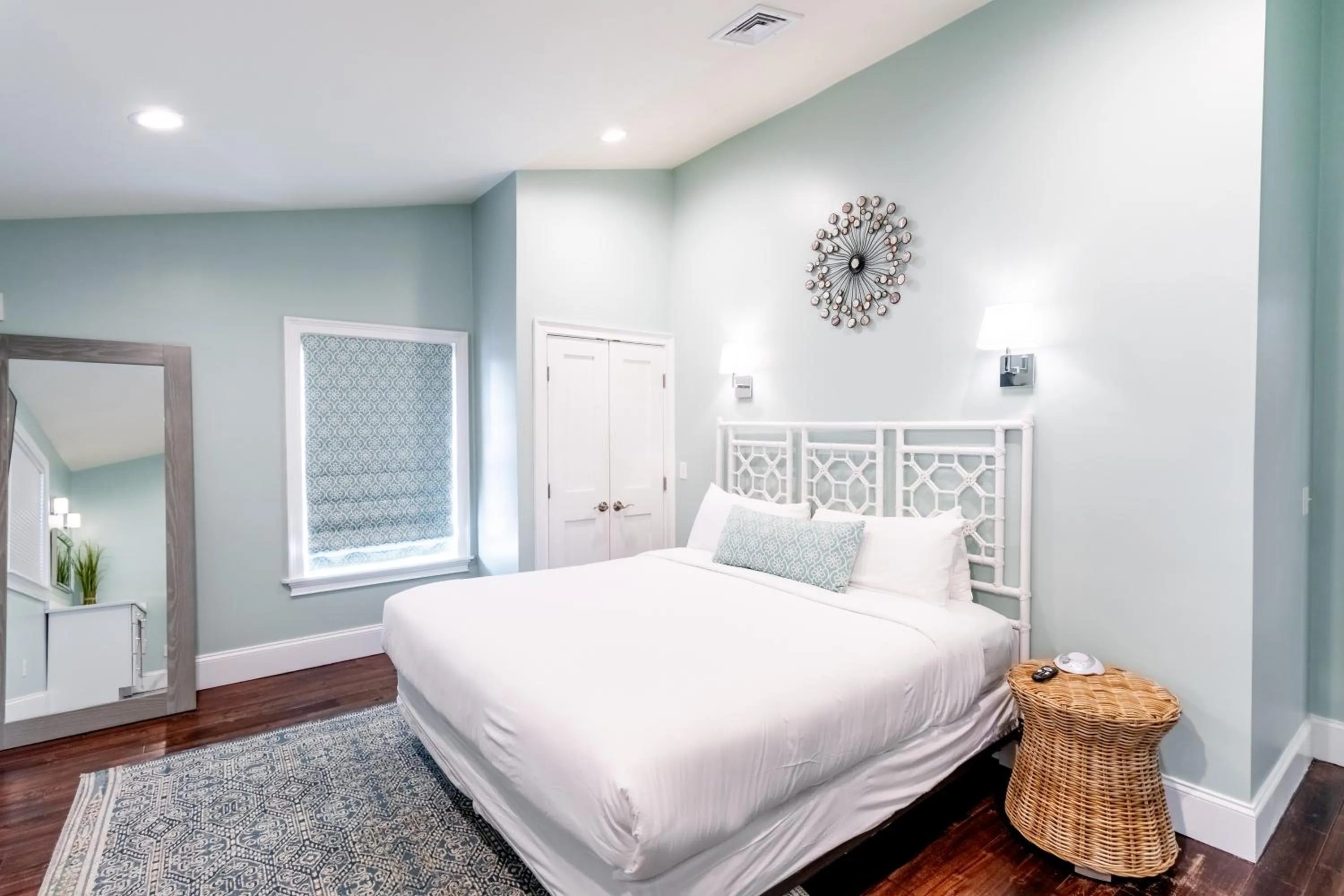 Bed in The Newport Lofts - 359 Thames Street