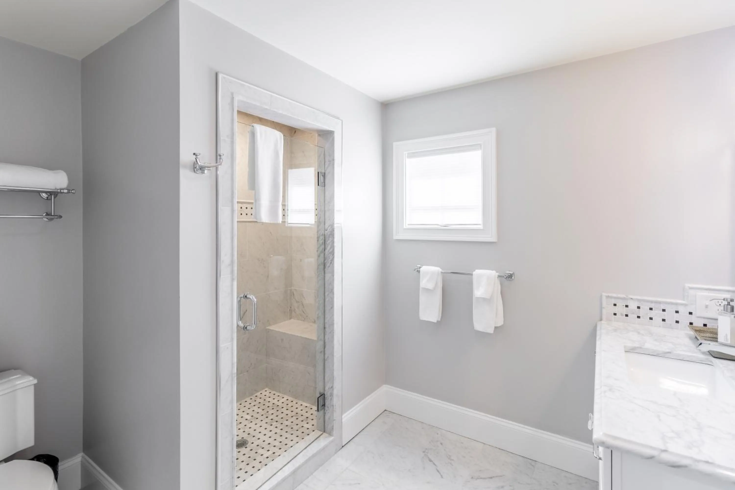 The Newport Lofts - 359 Thames Street