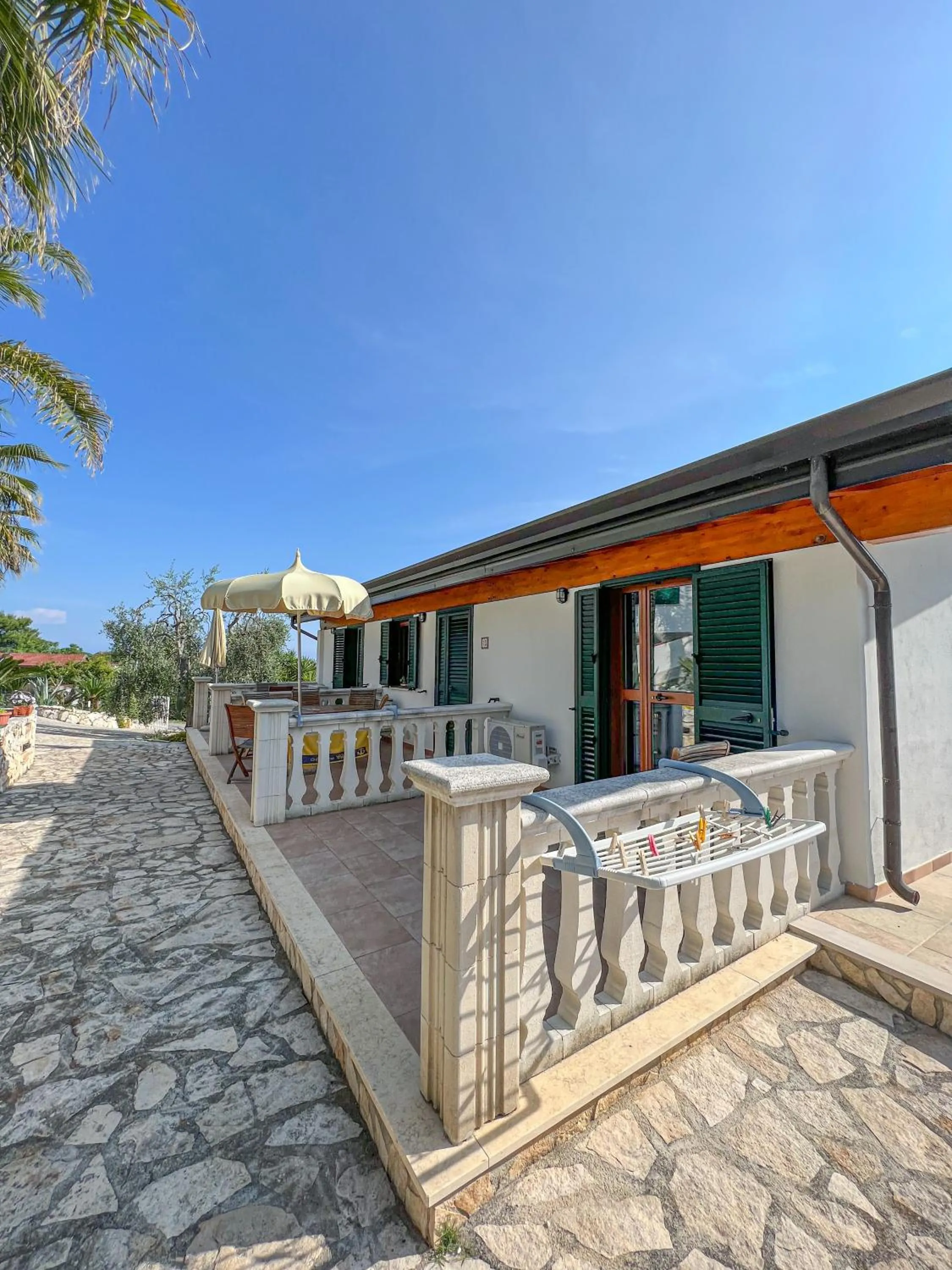 Property building in Appartamenti Serena