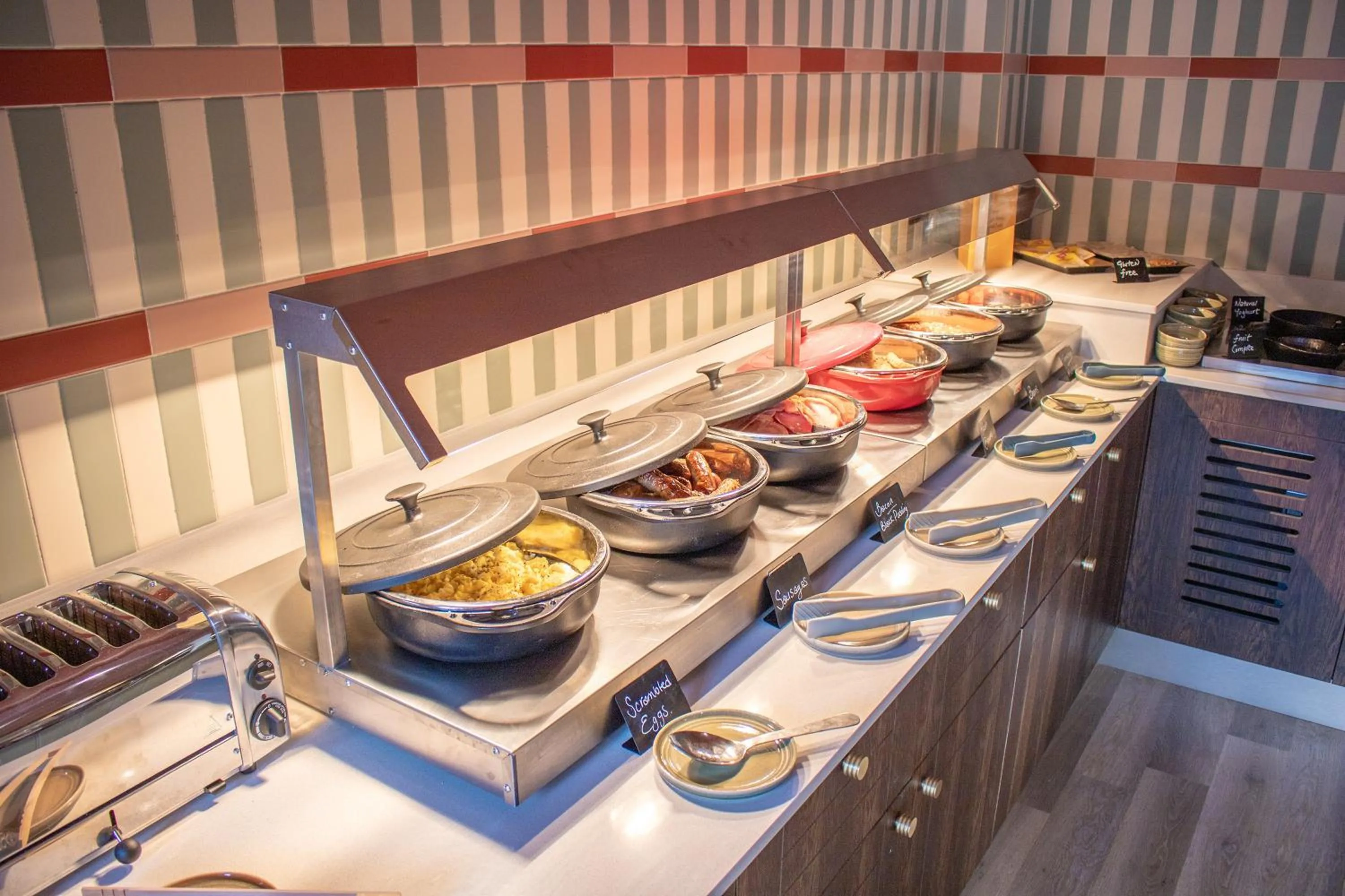 Restaurant/places to eat in voco Rockingham Forest Corby by IHG