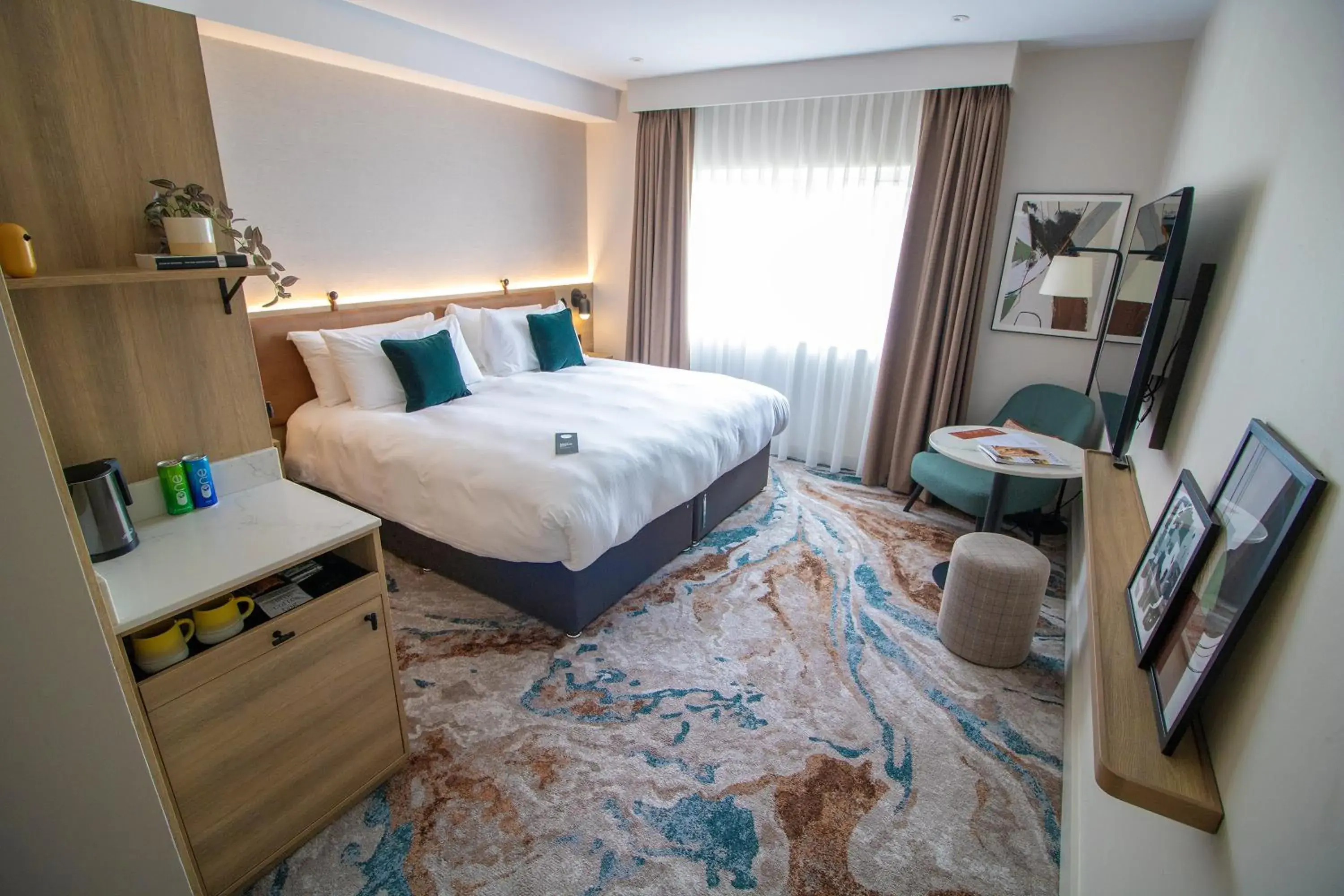 Photo of the whole room, Bed in voco Rockingham Forest Corby by IHG Photo of the whole room, Bed in voco Rockingham Forest Corby by IHG