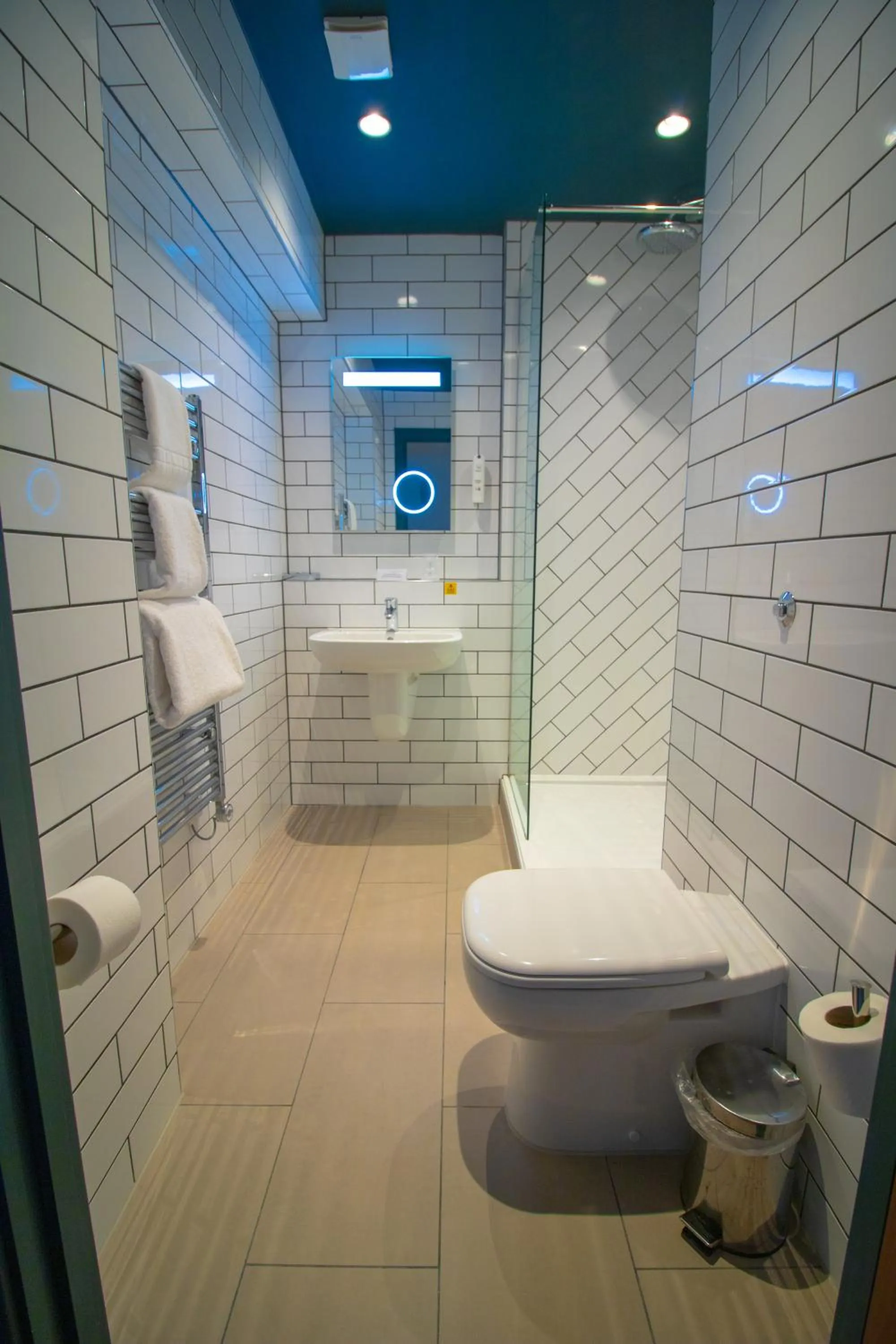 Bathroom in Best Western Rockingham Forest Hotel