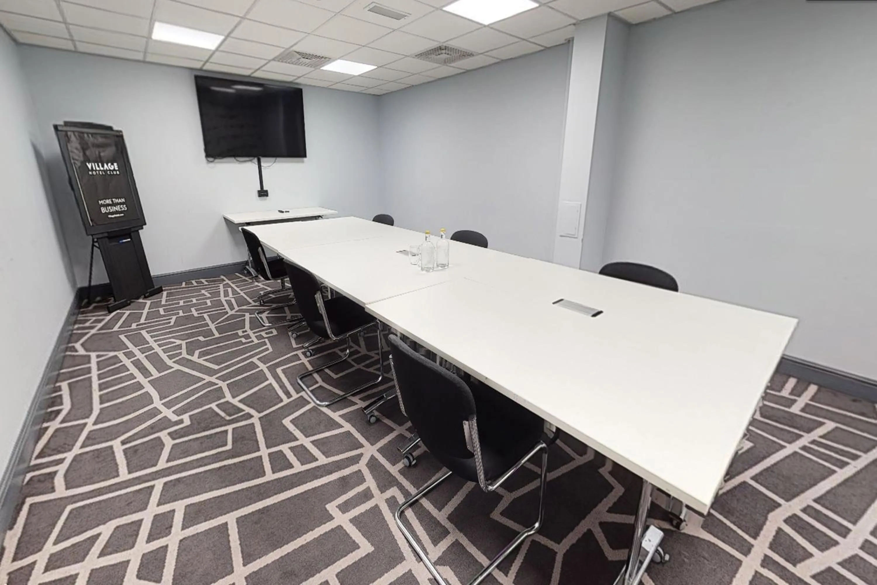 Meeting/conference room in Village Hotel Manchester Bury