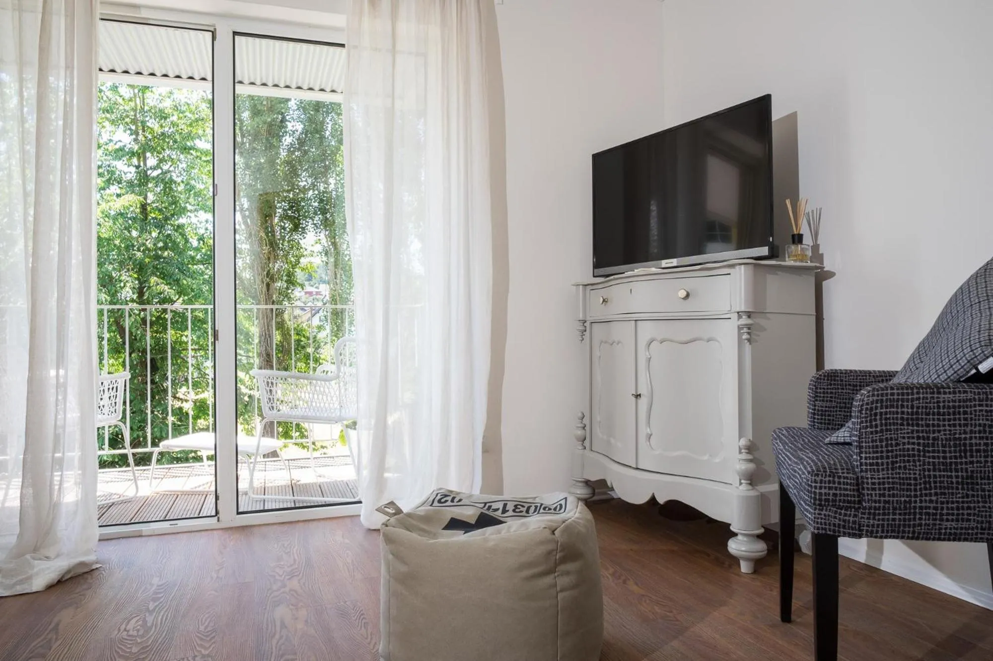 TV and multimedia in Landhotel Eifellust
