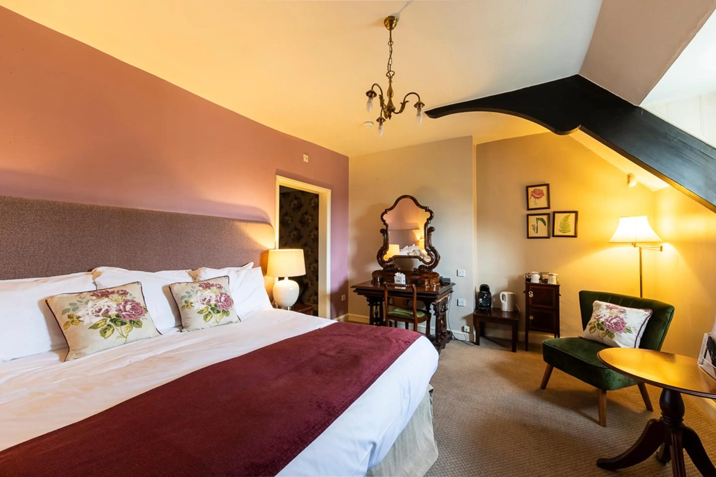 Bedroom, Bed in The Speech House