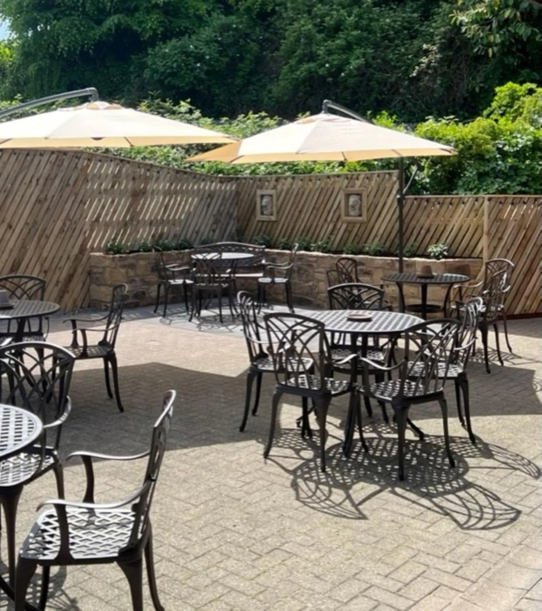 Meeting/conference room in Holiday Inn A55 Chester West by IHG