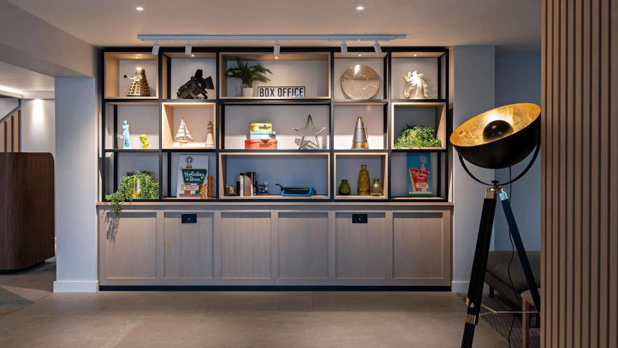 Lobby or reception in Holiday Inn London-Shepperton by IHG