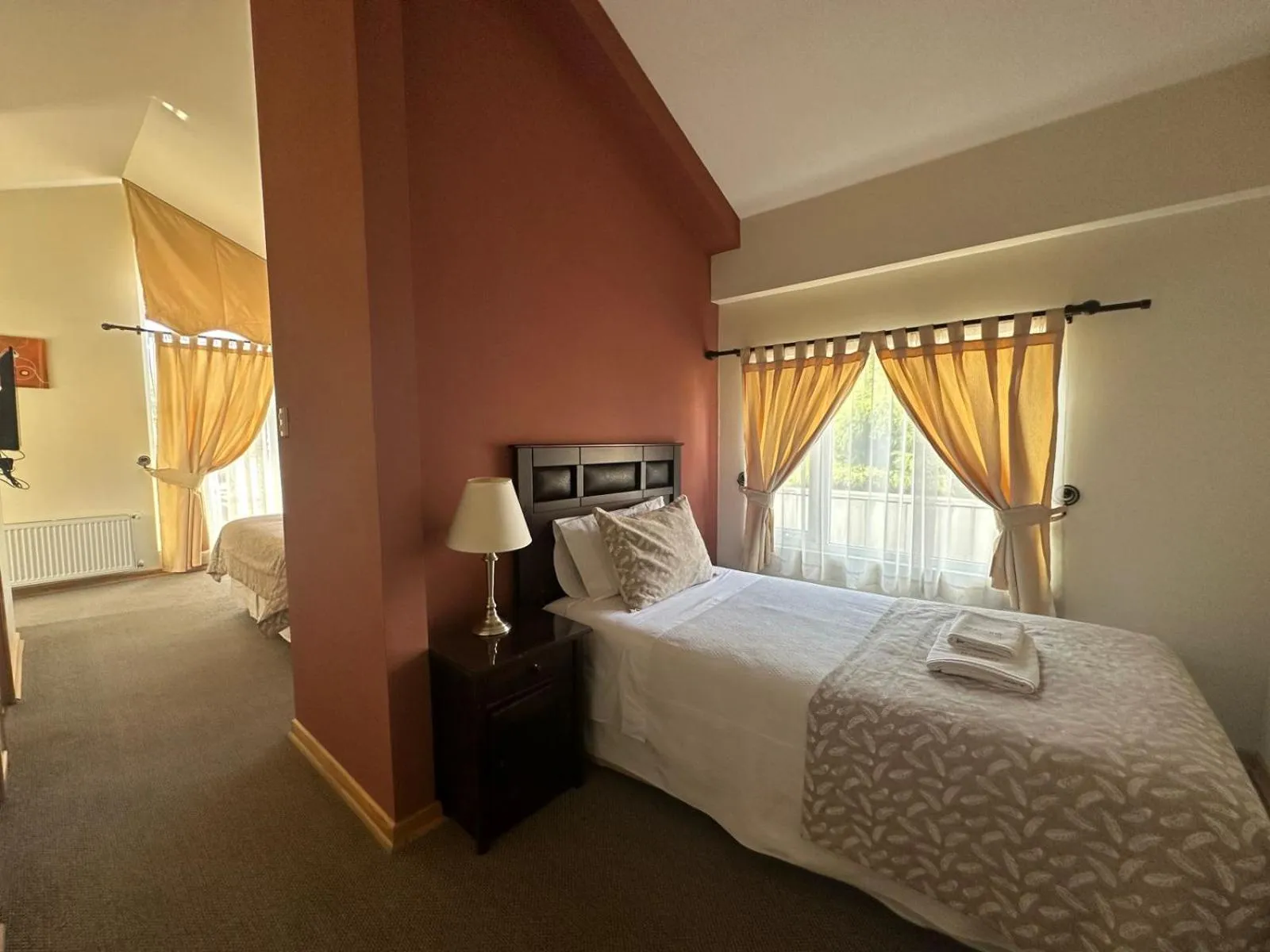 room service, Bed in Madero Aysen ApartHotel