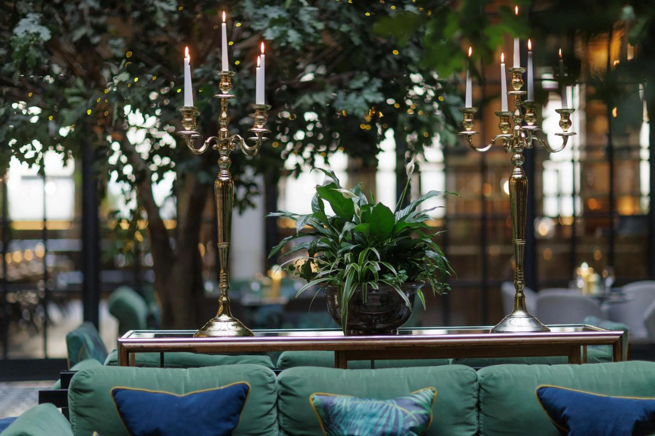 Restaurant/places to eat in Kimpton Clocktower by IHG