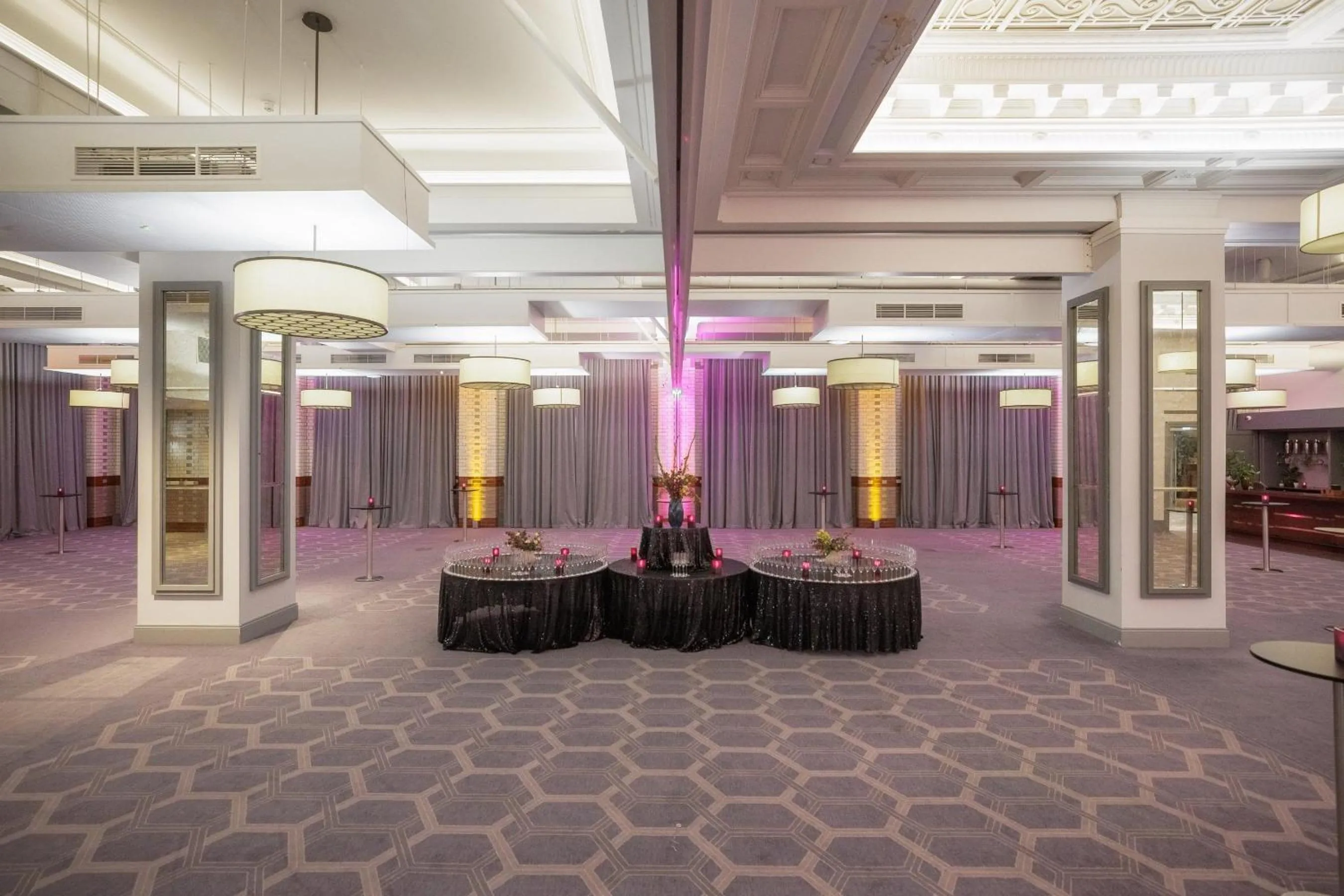 Meeting/conference room in Kimpton Clocktower by IHG