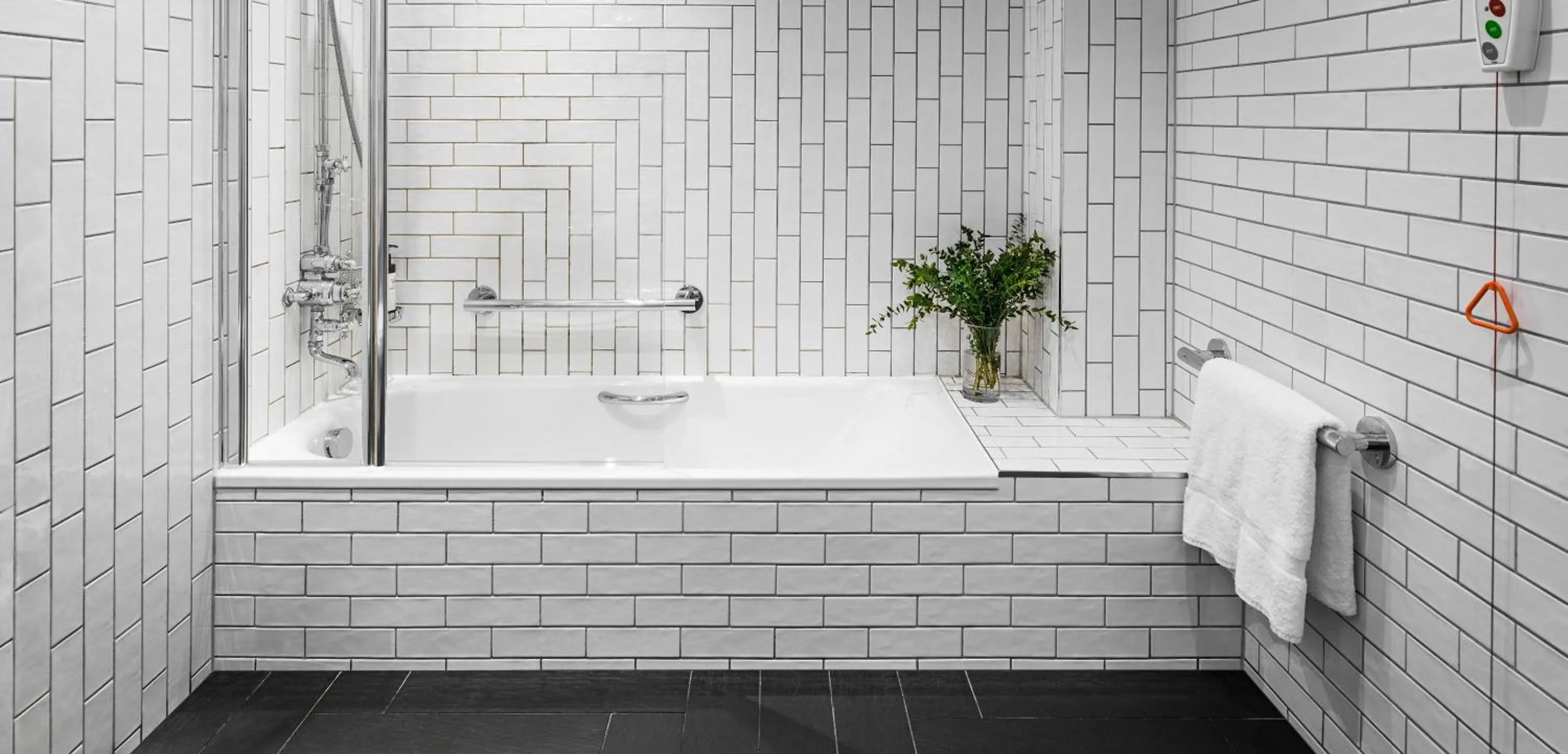 Bathroom in Kimpton Clocktower by IHG