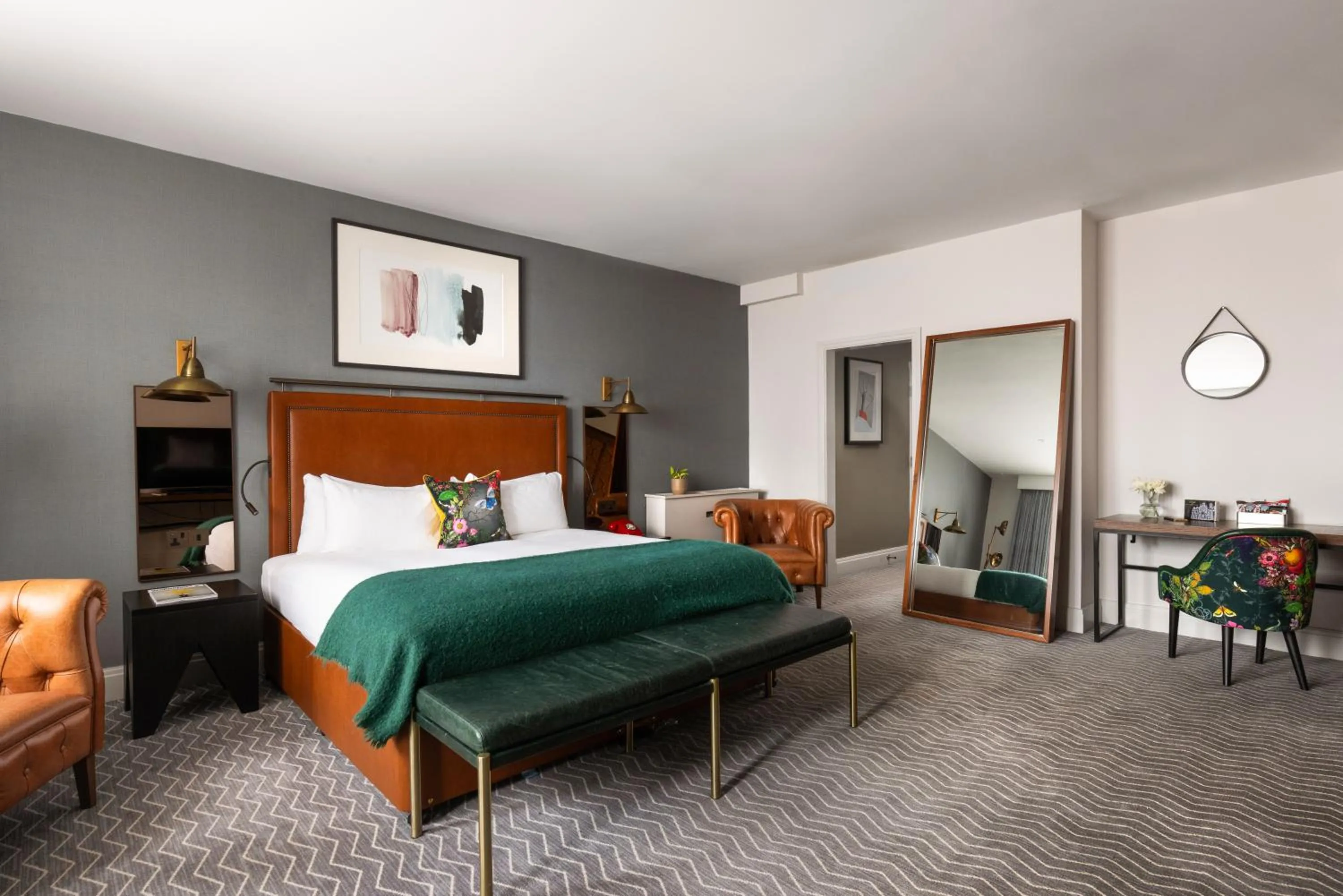 Photo of the whole room, Bed in Kimpton Clocktower by IHG