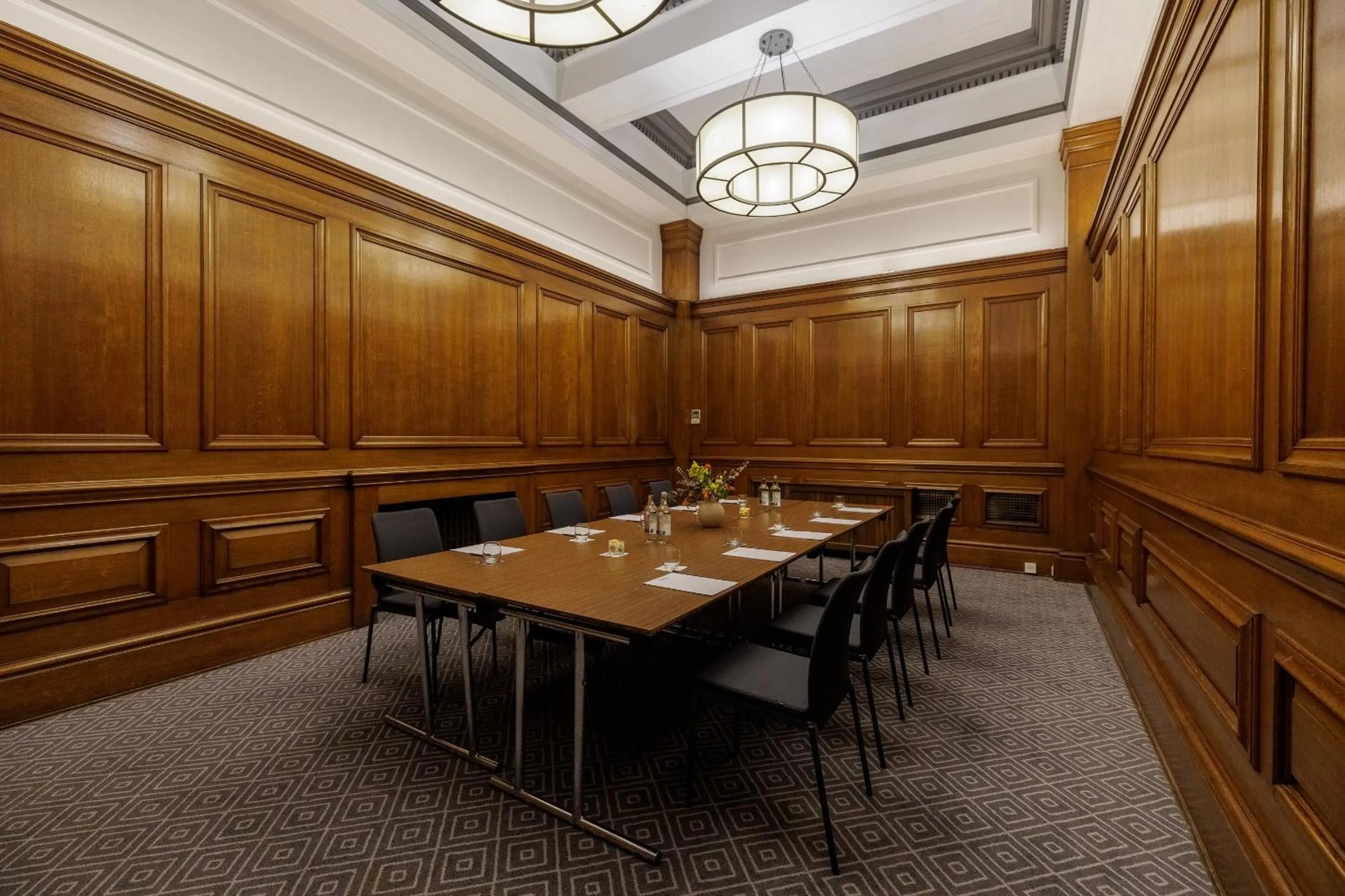 Meeting/conference room in Kimpton Clocktower by IHG