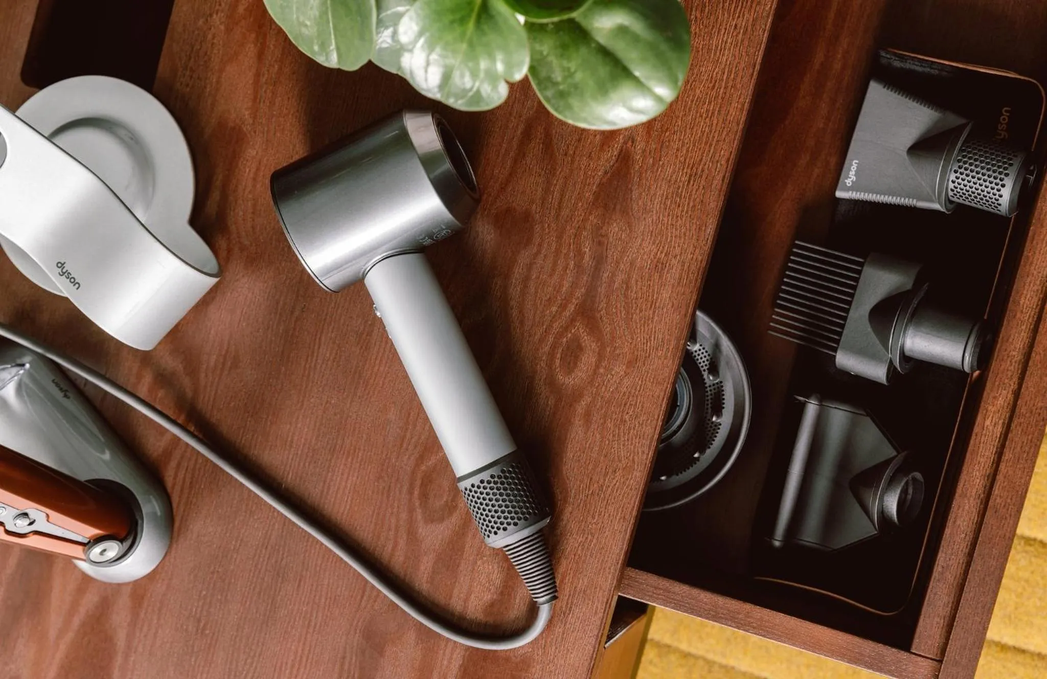 Photo of the whole room in Kimpton Clocktower by IHG