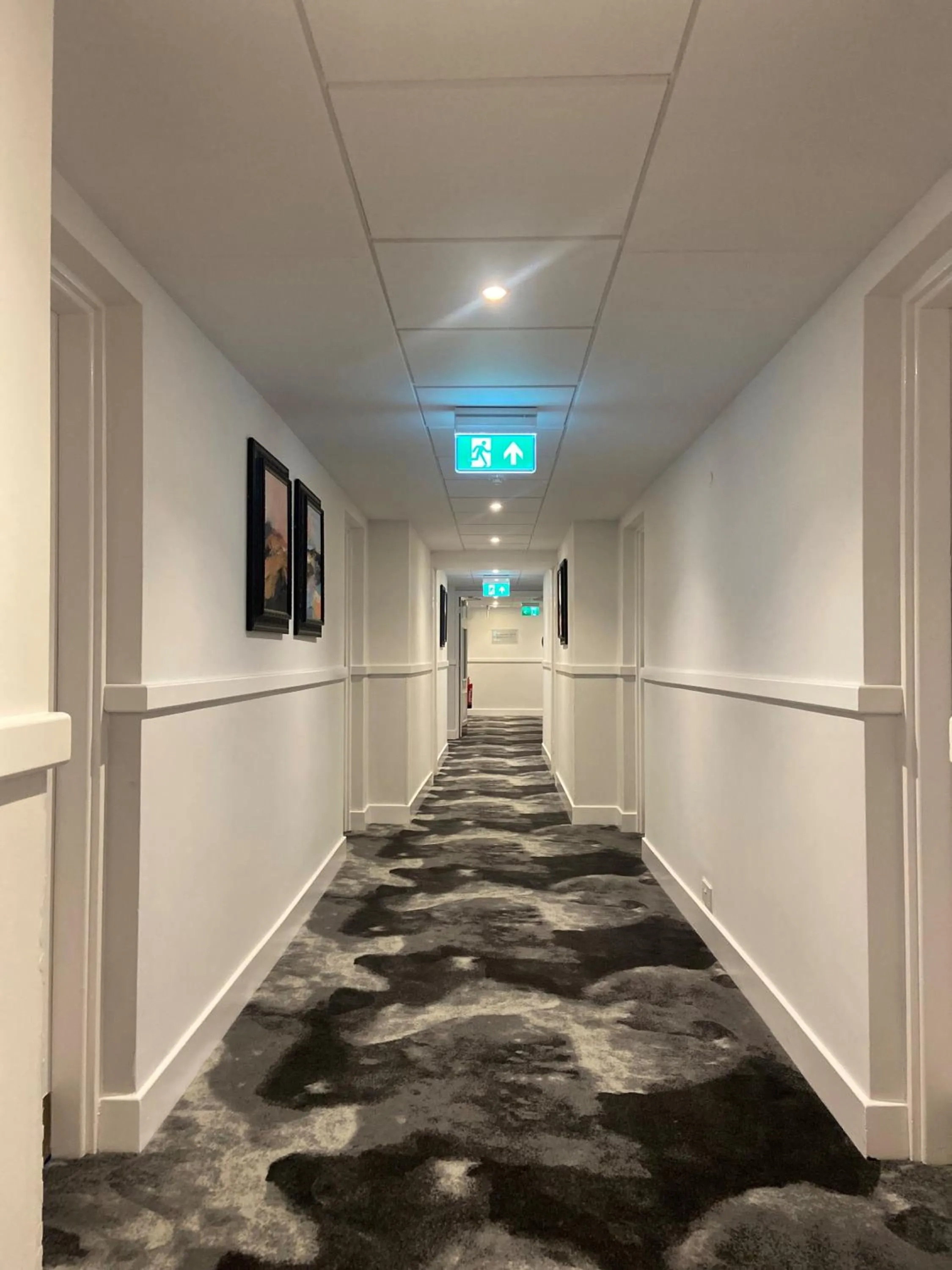 Area and facilities in London Chigwell Prince Regent Hotel, BW Signature Collection