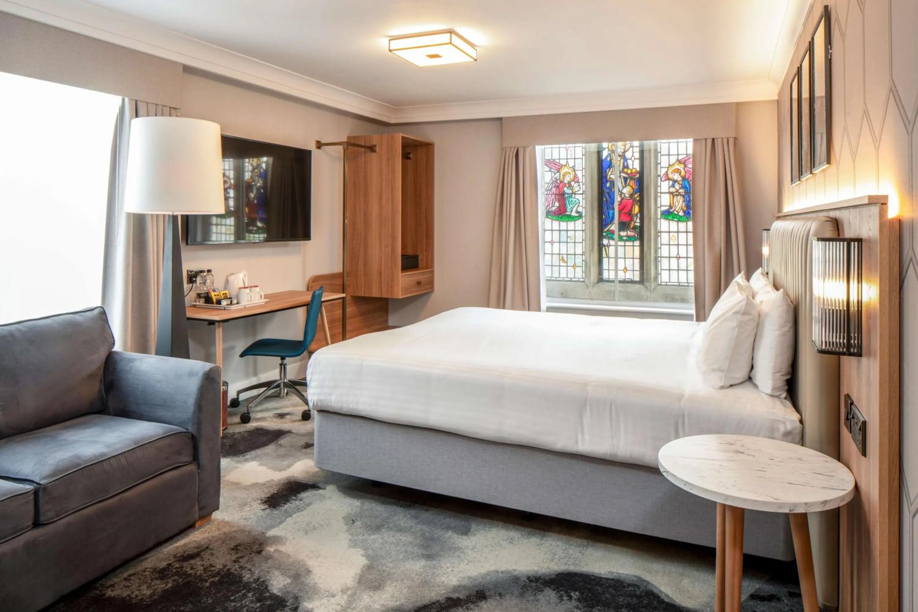 Bedroom, Bed in London Chigwell Prince Regent Hotel, BW Signature Collection