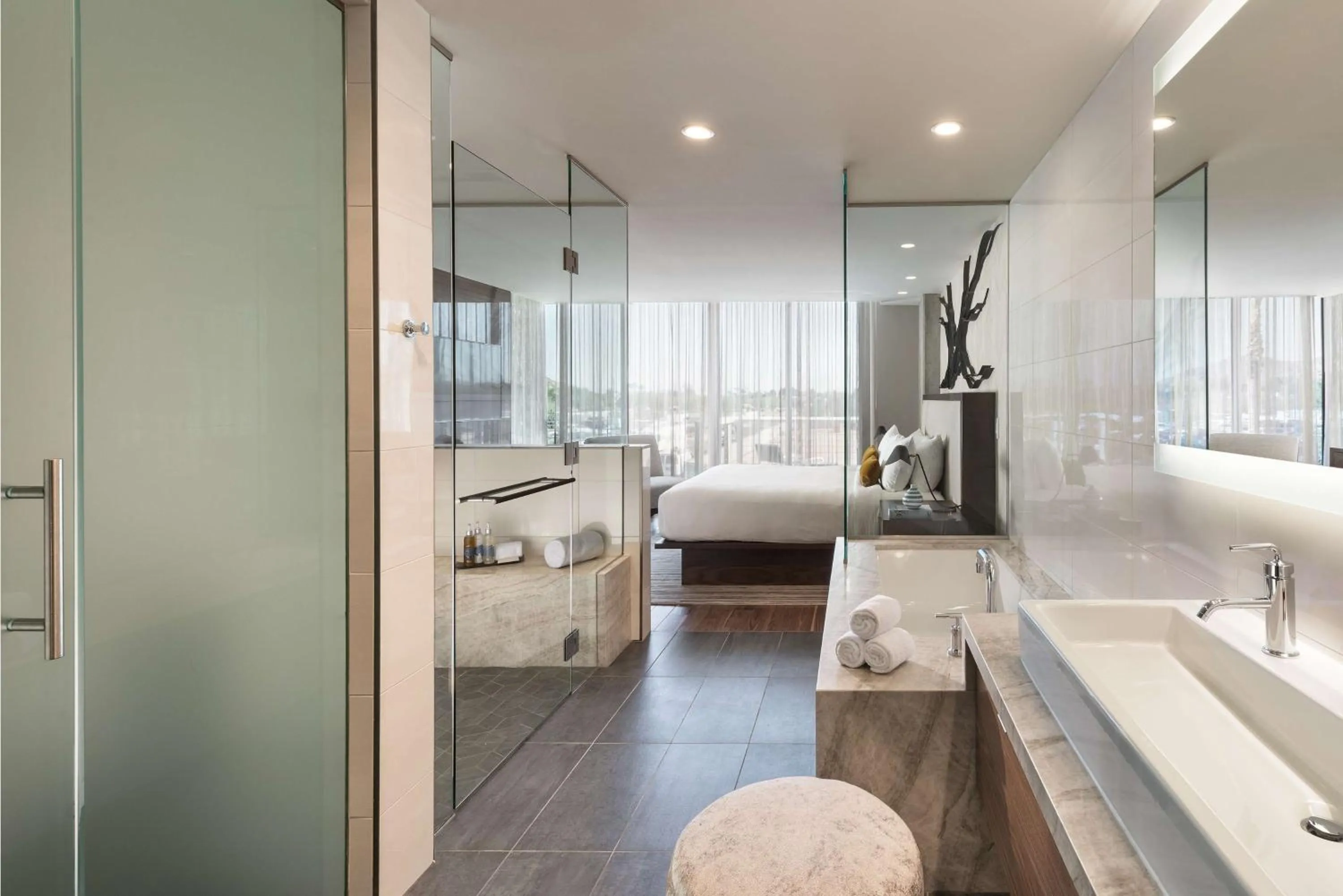 Bathroom, Bed in Mountain Shadows Resort Scottsdale