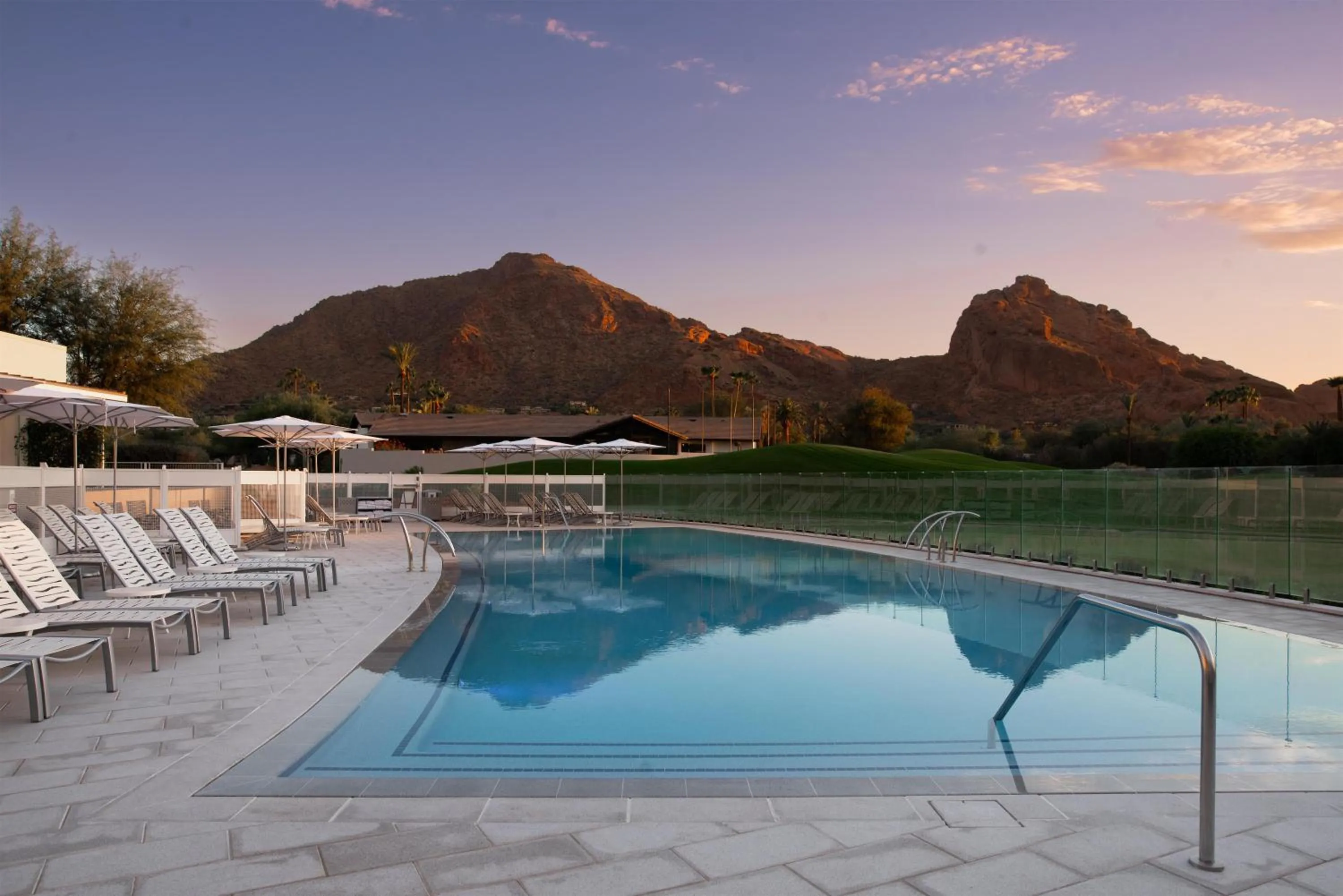 Pool view in Mountain Shadows Resort Scottsdale