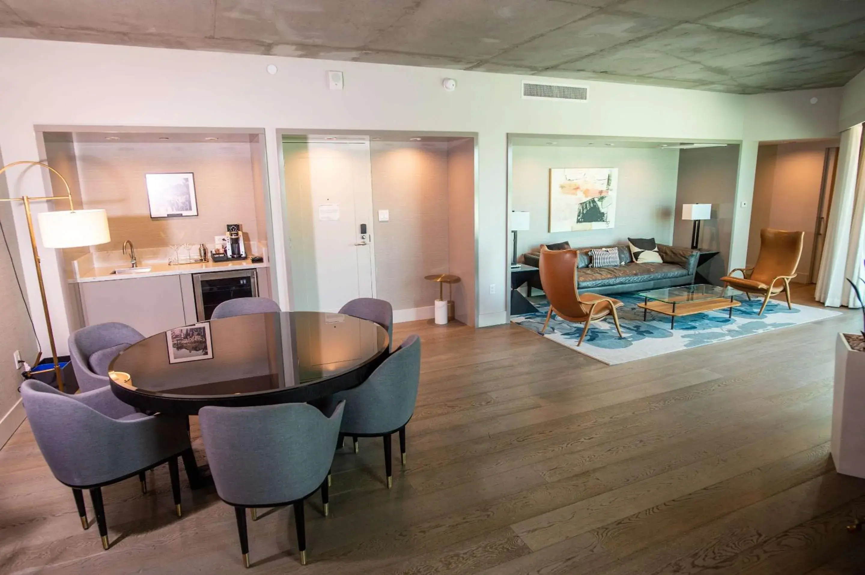 Bedroom in Mountain Shadows Resort Scottsdale Bedroom in Mountain Shadows Resort Scottsdale