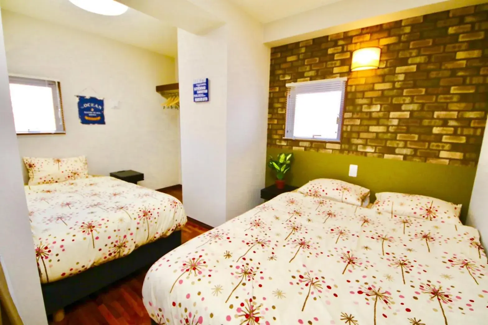 Triple Room - single occupancy - Non-Smoking in Chura Gahna House Tsubogawa Naha Triple Room - single occupancy - Non-Smoking in Chura Gahna House Tsubogawa Naha