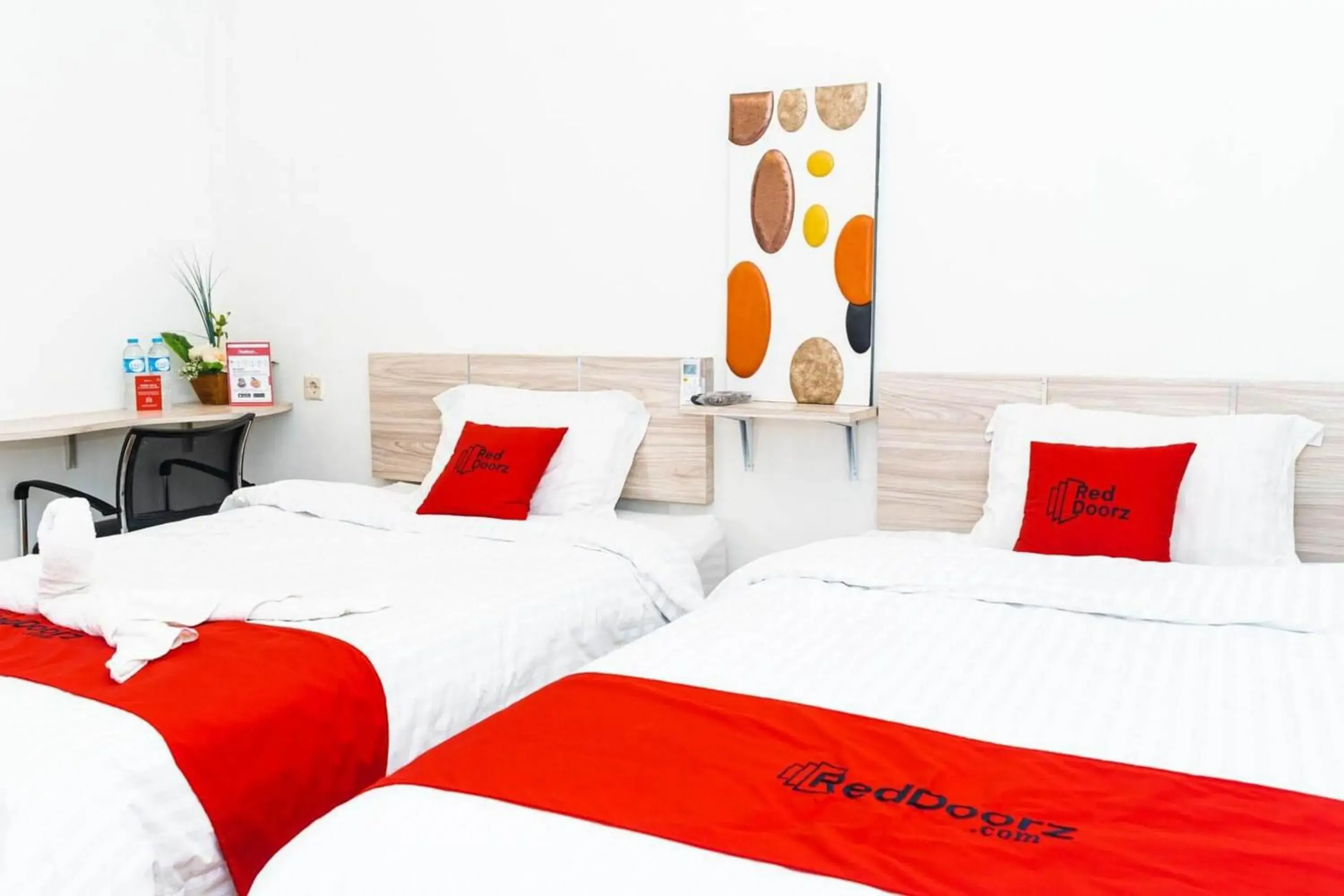 Bedroom, Bed in RedDoorz near Exit Toll Bogor Bedroom, Bed in RedDoorz near Exit Toll Bogor