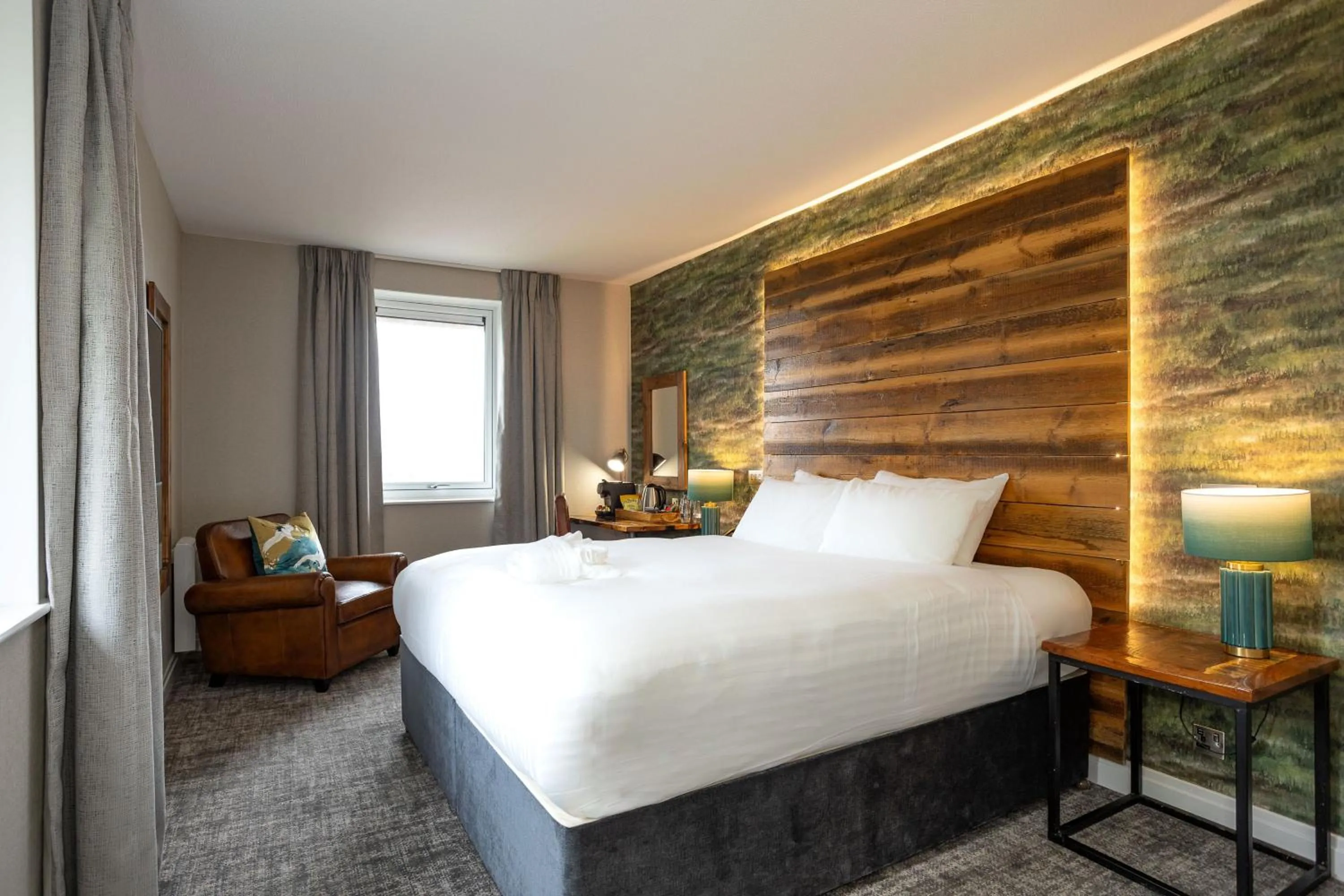 Bed in Cedar Court Bradford Hotel