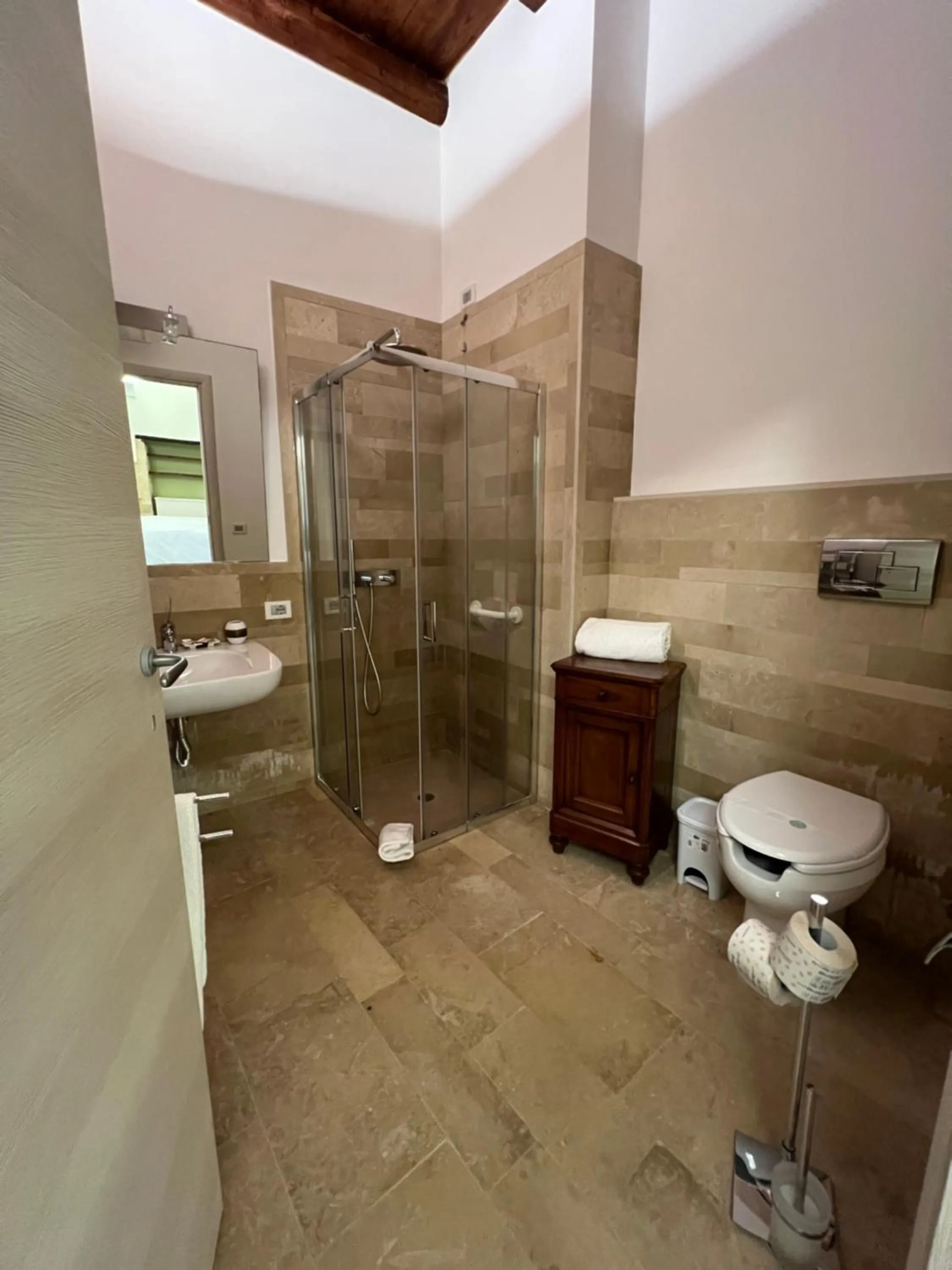 Toilet in Hotel Ortigia Royal Suite