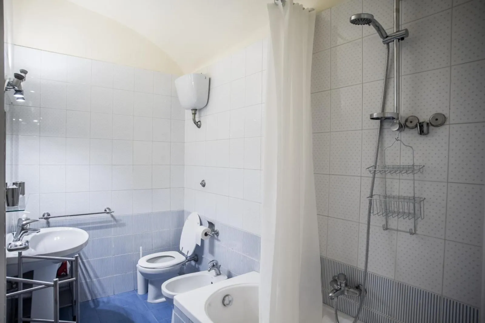 Shower in Casa Vacanze Amedeo