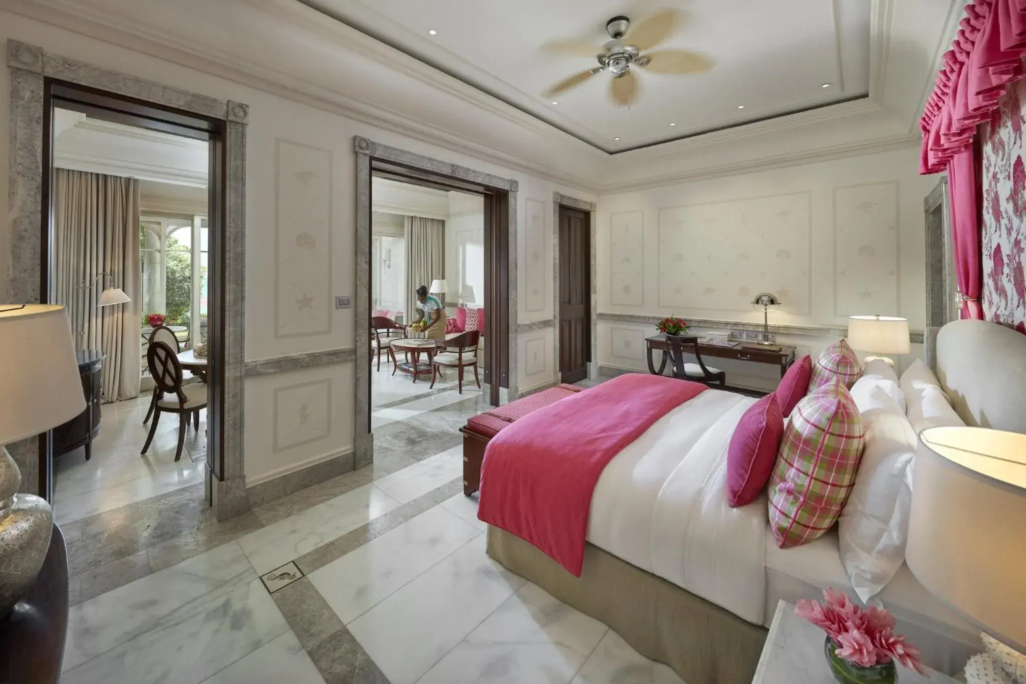 Photo of the whole room, Bed in Mandarin Oriental, Canouan Photo of the whole room, Bed in Mandarin Oriental, Canouan