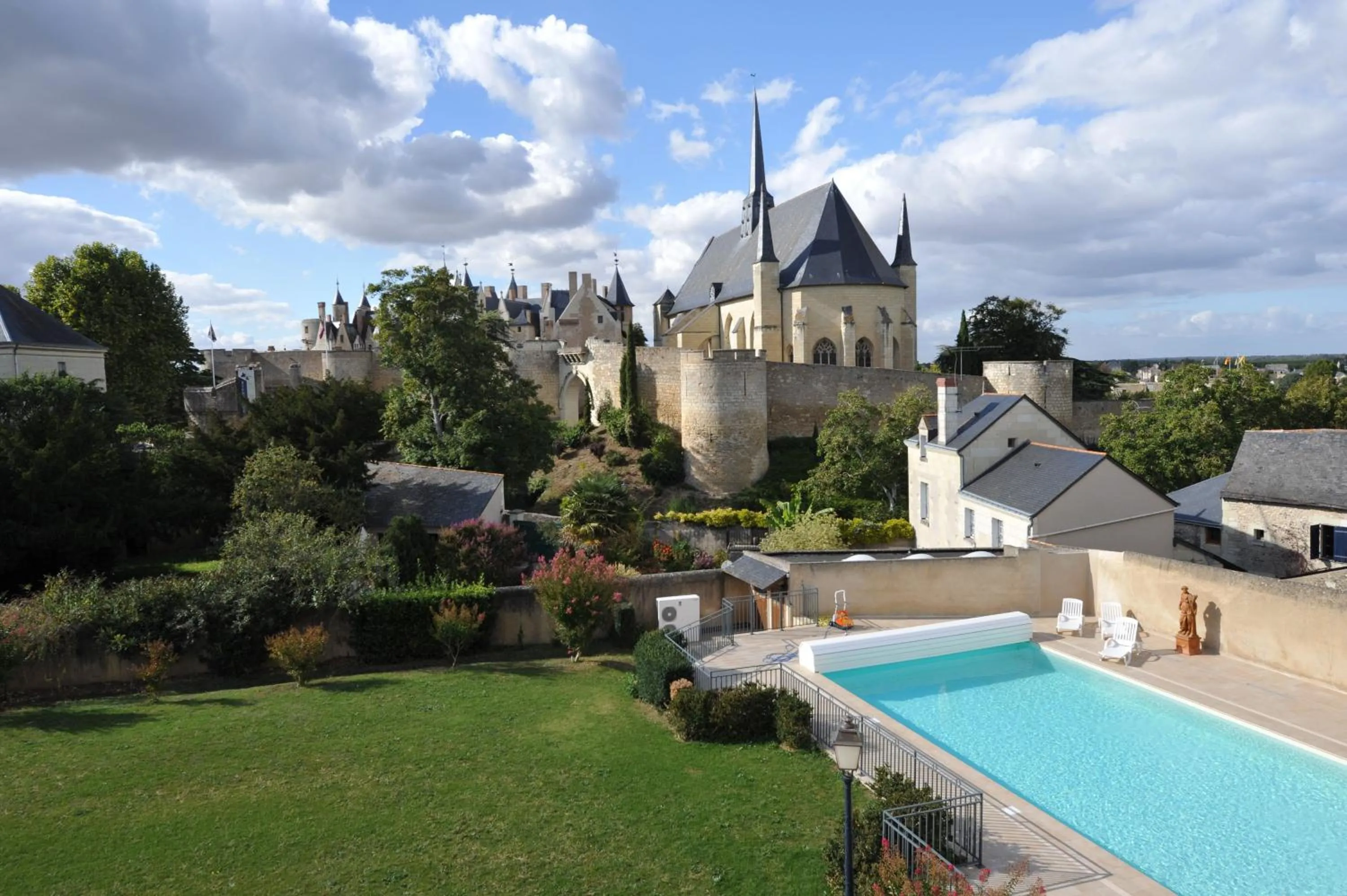 Swimming pool in Hotel Spa Le Relais Du Bellay