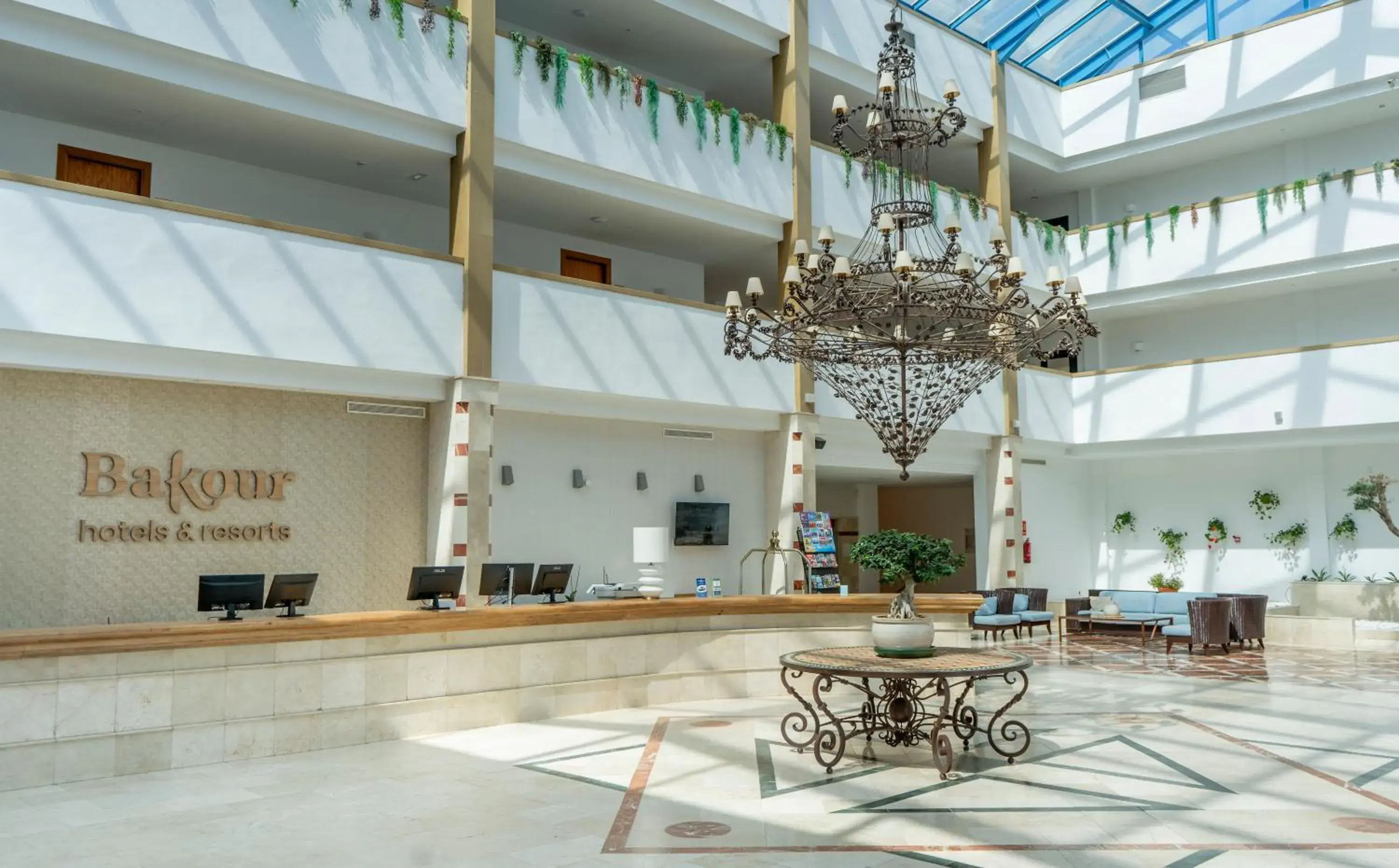 Lobby or reception in Bakour Oh Nice Costa del Sol Lobby or reception in Bakour Oh Nice Costa del Sol