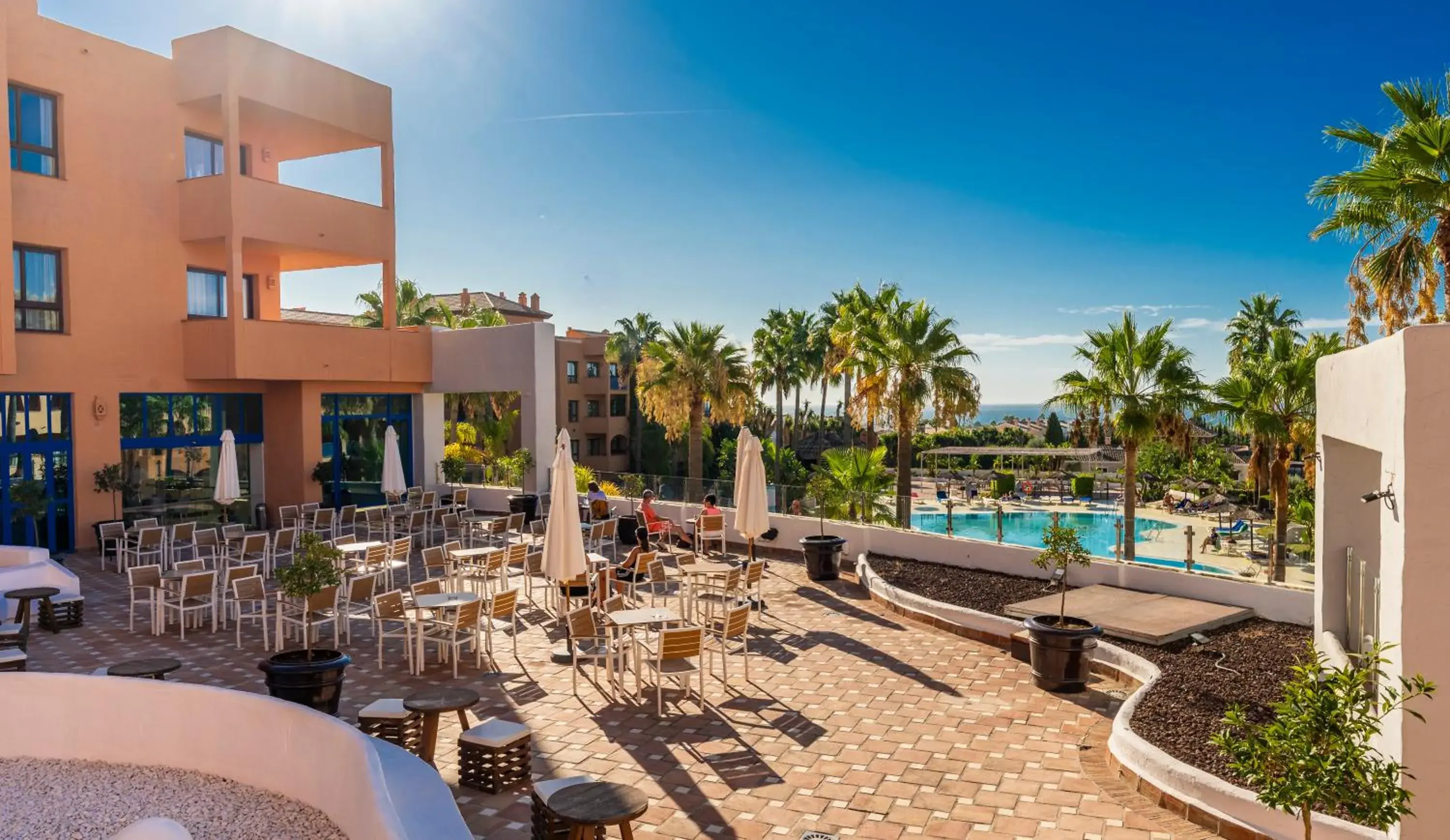 Property building in Bakour Oh Nice Costa del Sol Property building in Bakour Oh Nice Costa del Sol