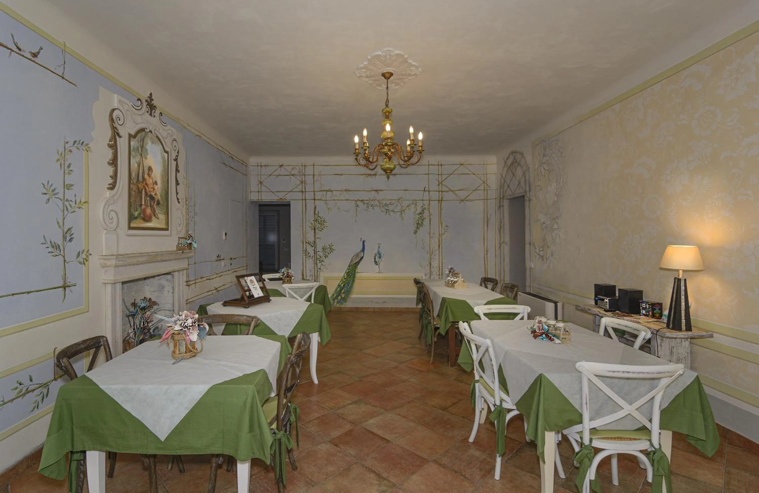 Restaurant/places to eat in Villa Agnolaccio Residenza d'Epoca