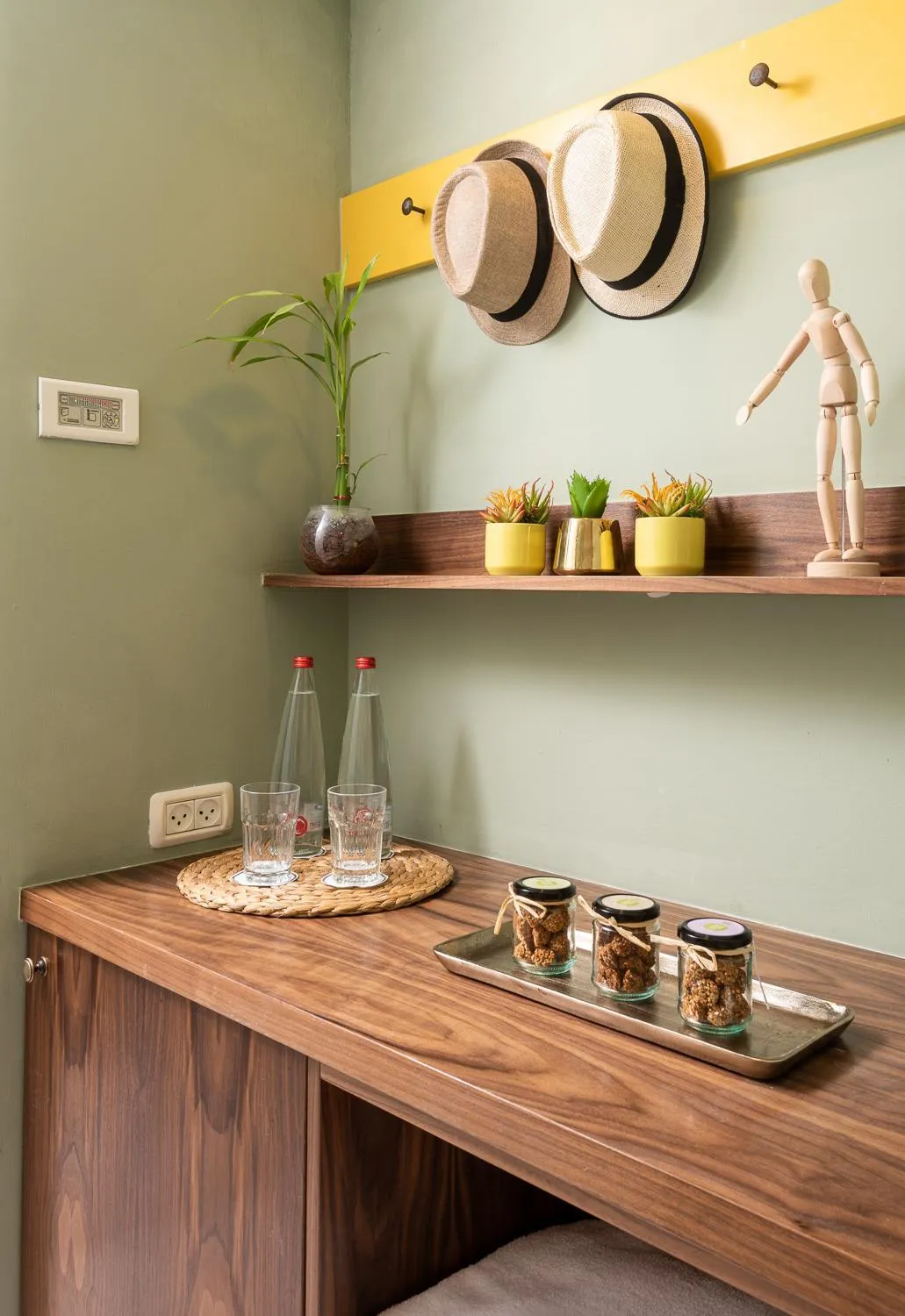 Decorative detail in Oasis Spa Club Dead Sea Hotel - 18 years Plus