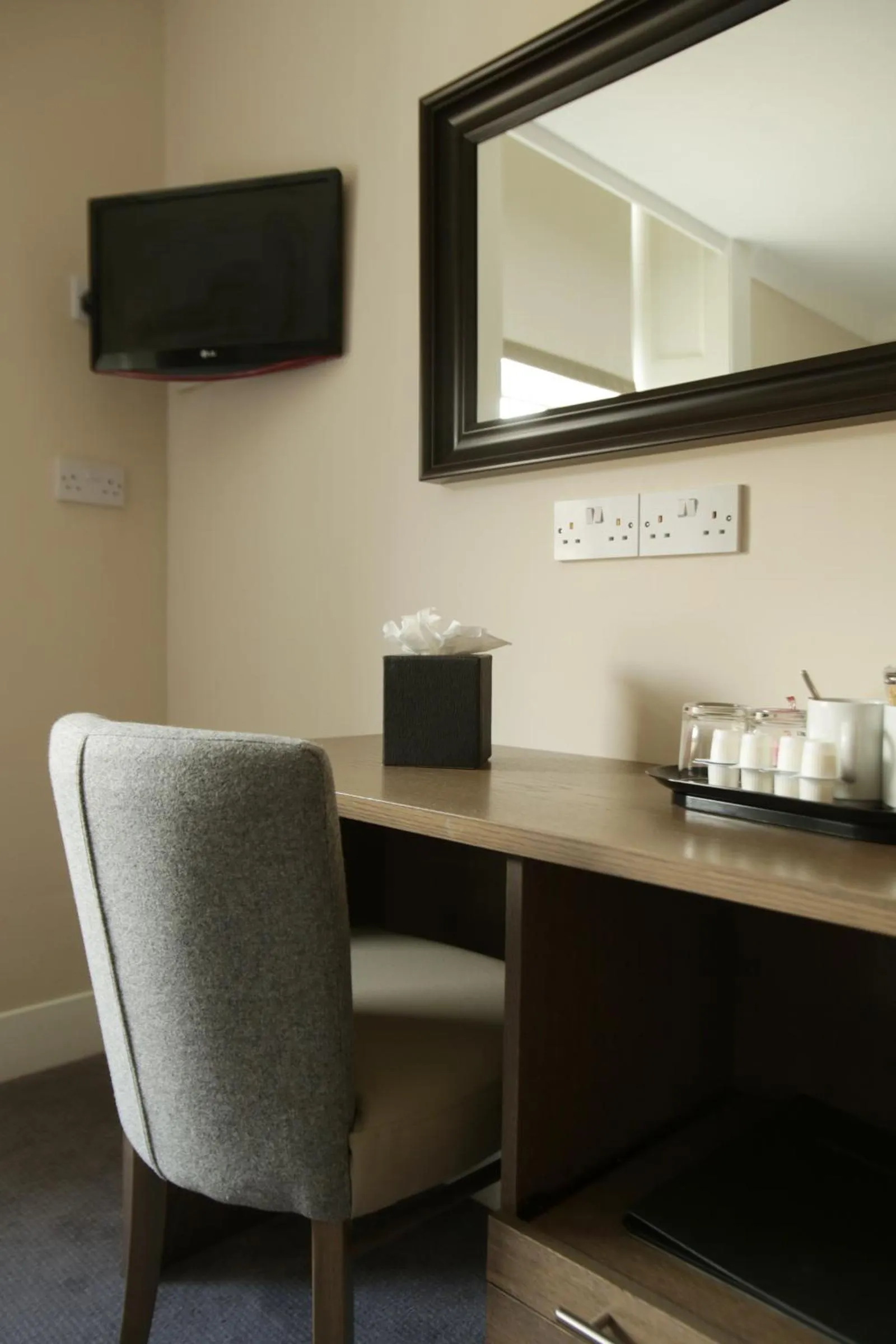 Coffee/tea facilities in Ambassador Hotel
