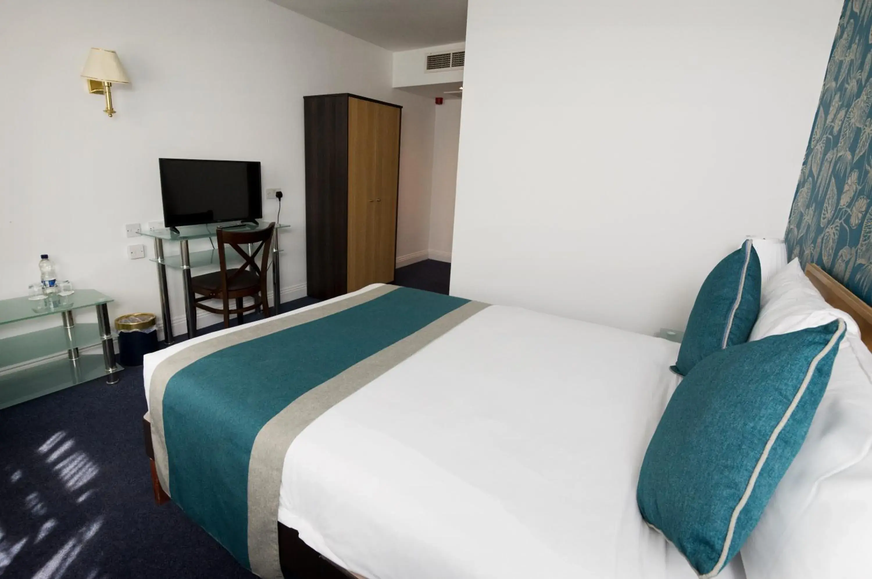 Bed in Basingstoke Country Hotel & Spa Bed in Basingstoke Country Hotel & Spa