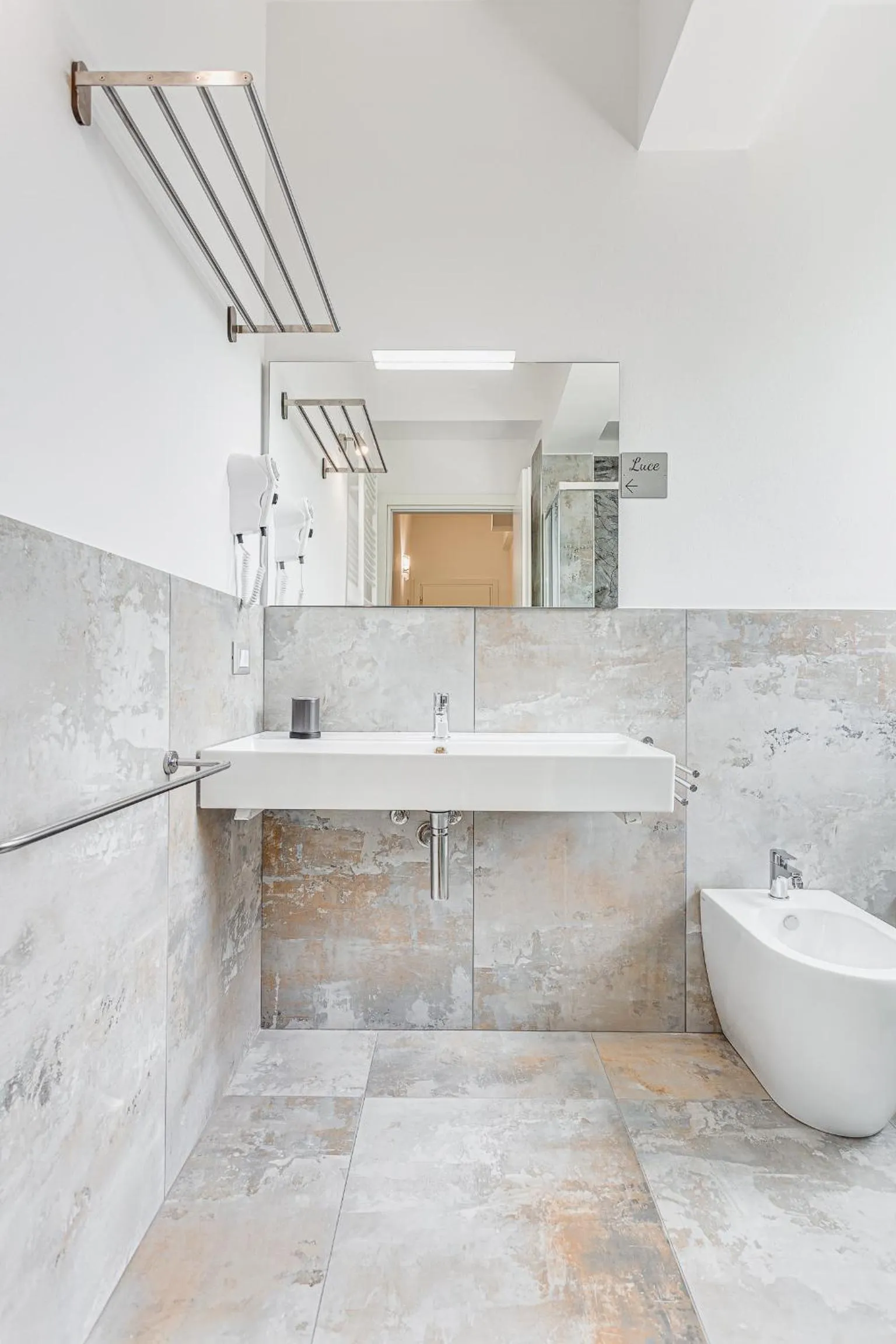 Bathroom in Hotel Belturismo