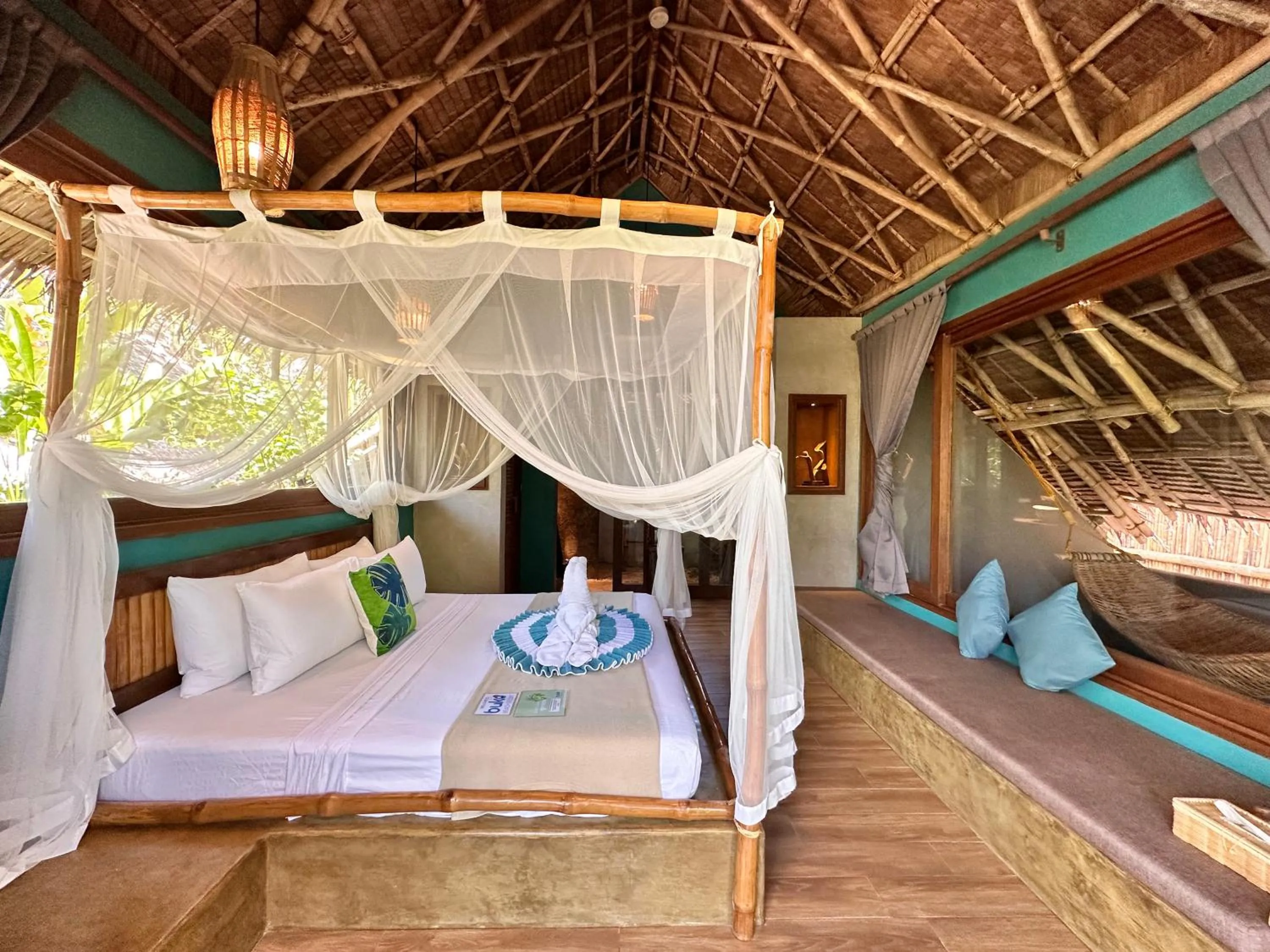 Bed in Buko Beach Resort