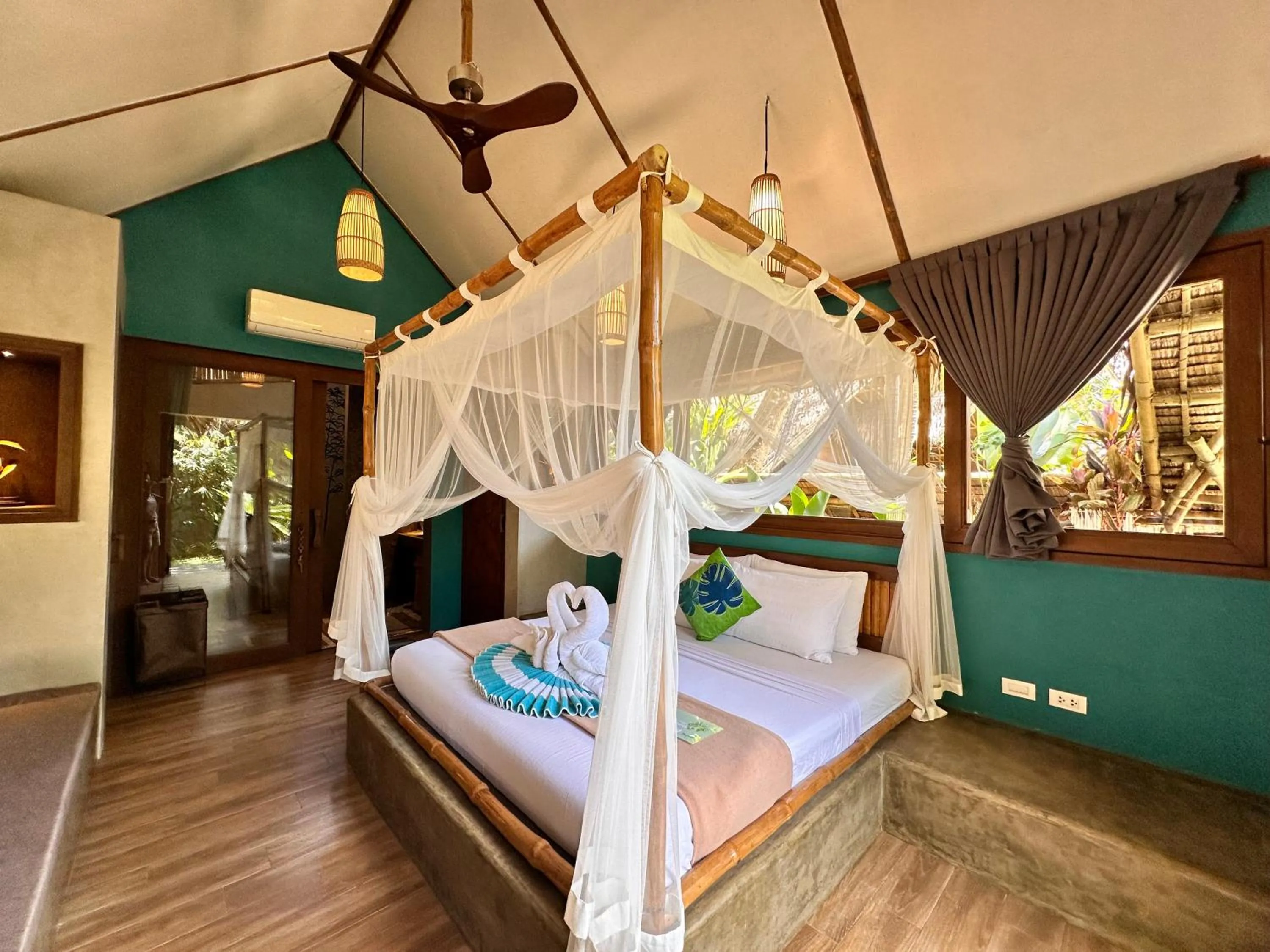 Bed in Buko Beach Resort