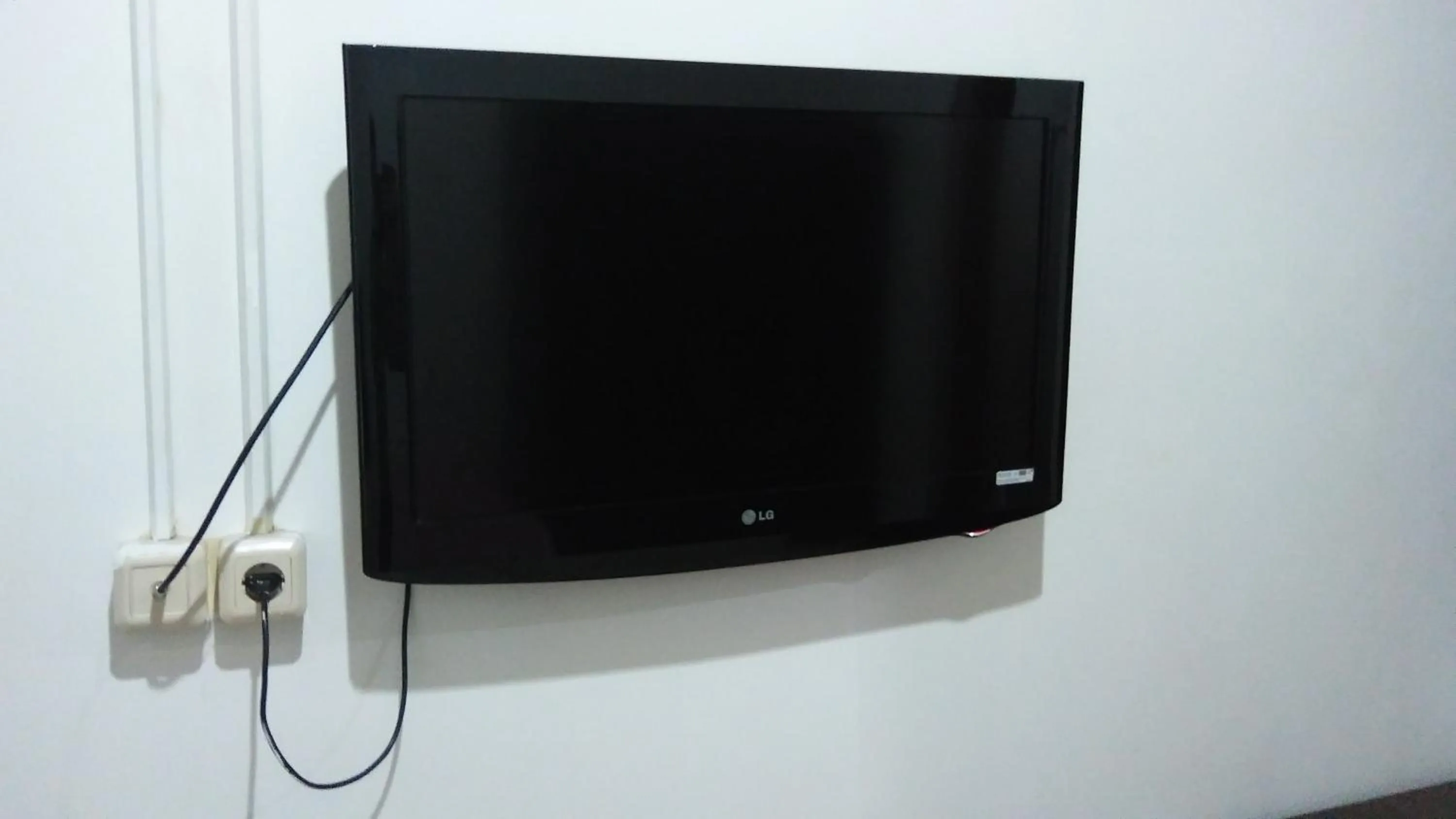 TV and multimedia in Cozy Residence Muwardi