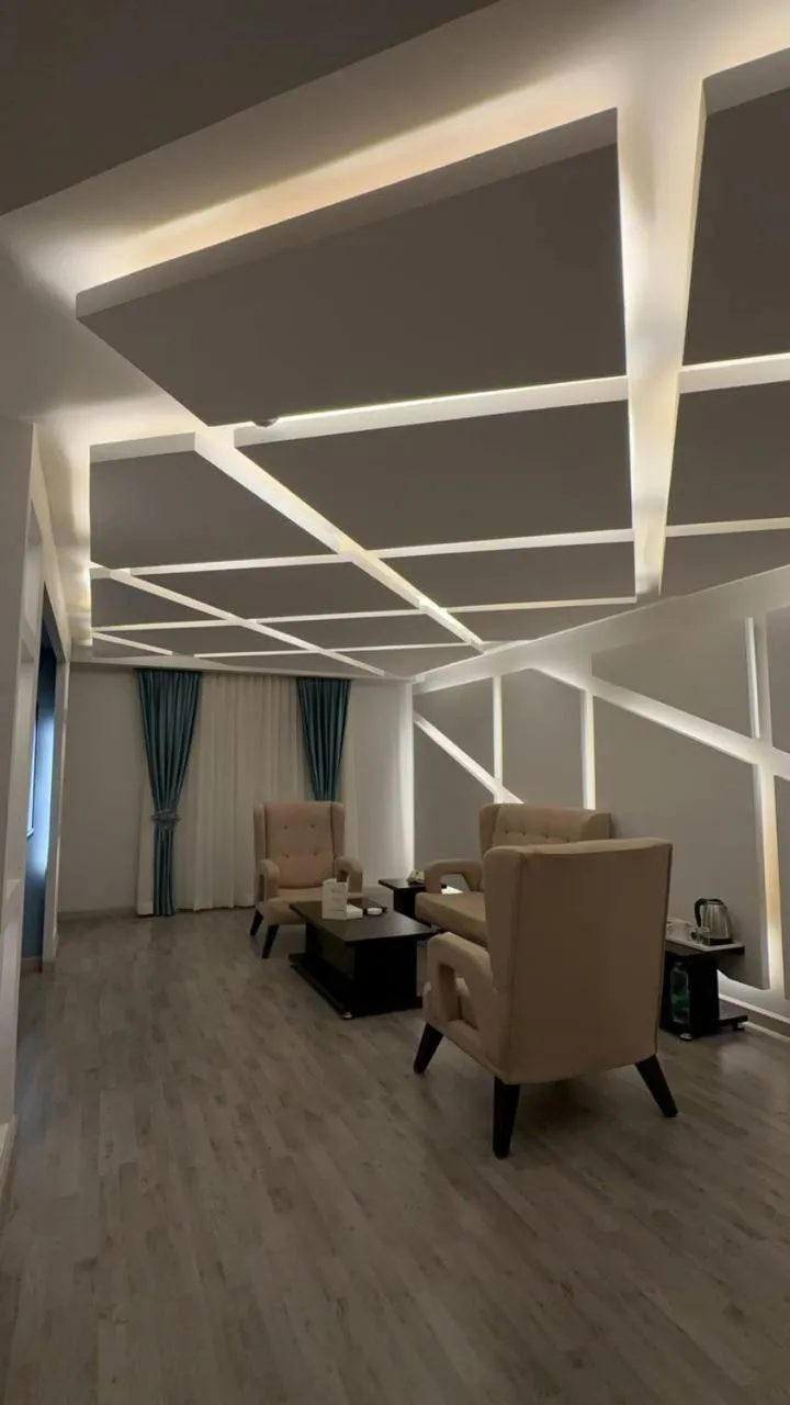 Living room in Sparr Hotel