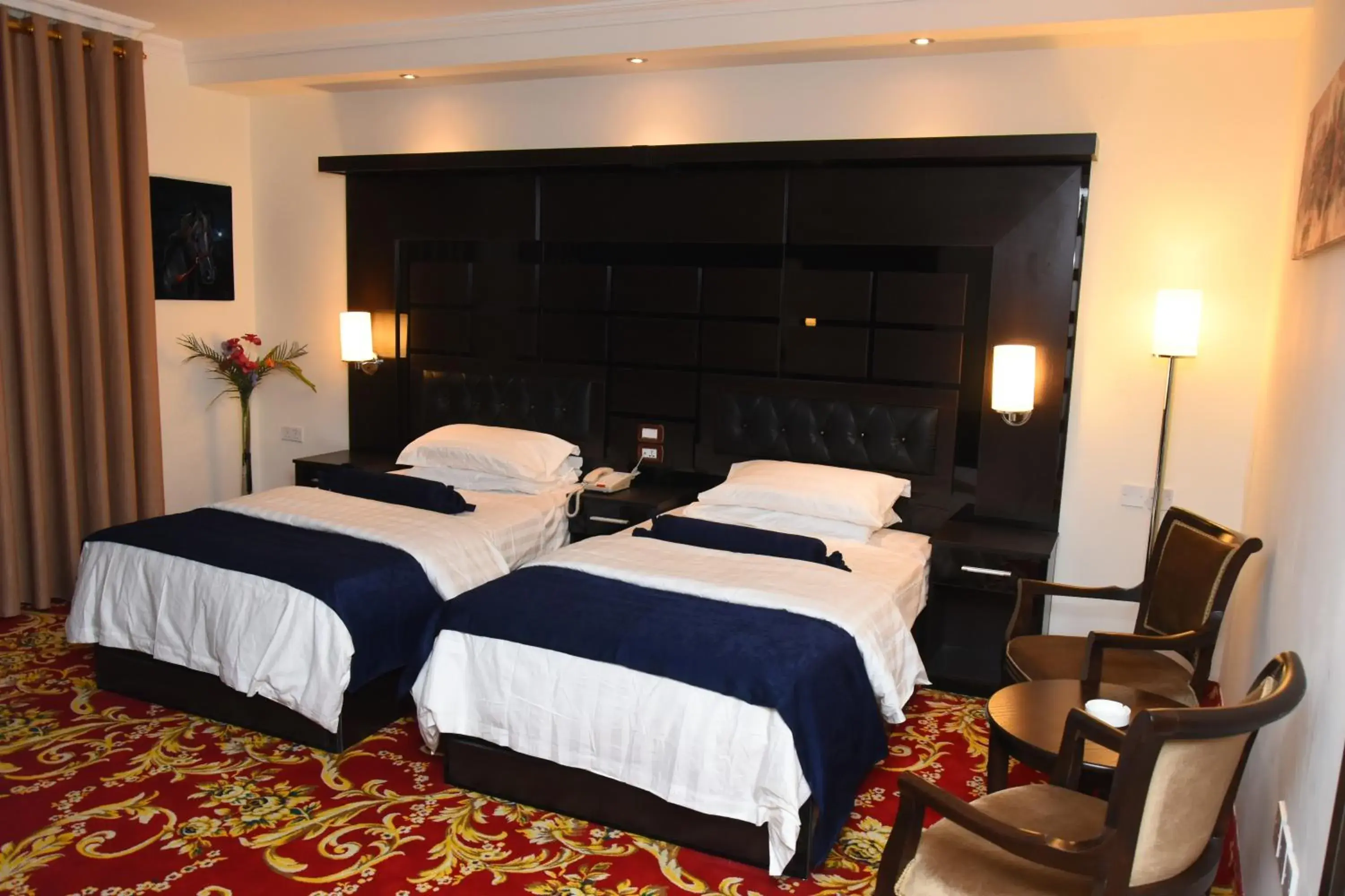Photo of the whole room, Bed in Sparr Hotel