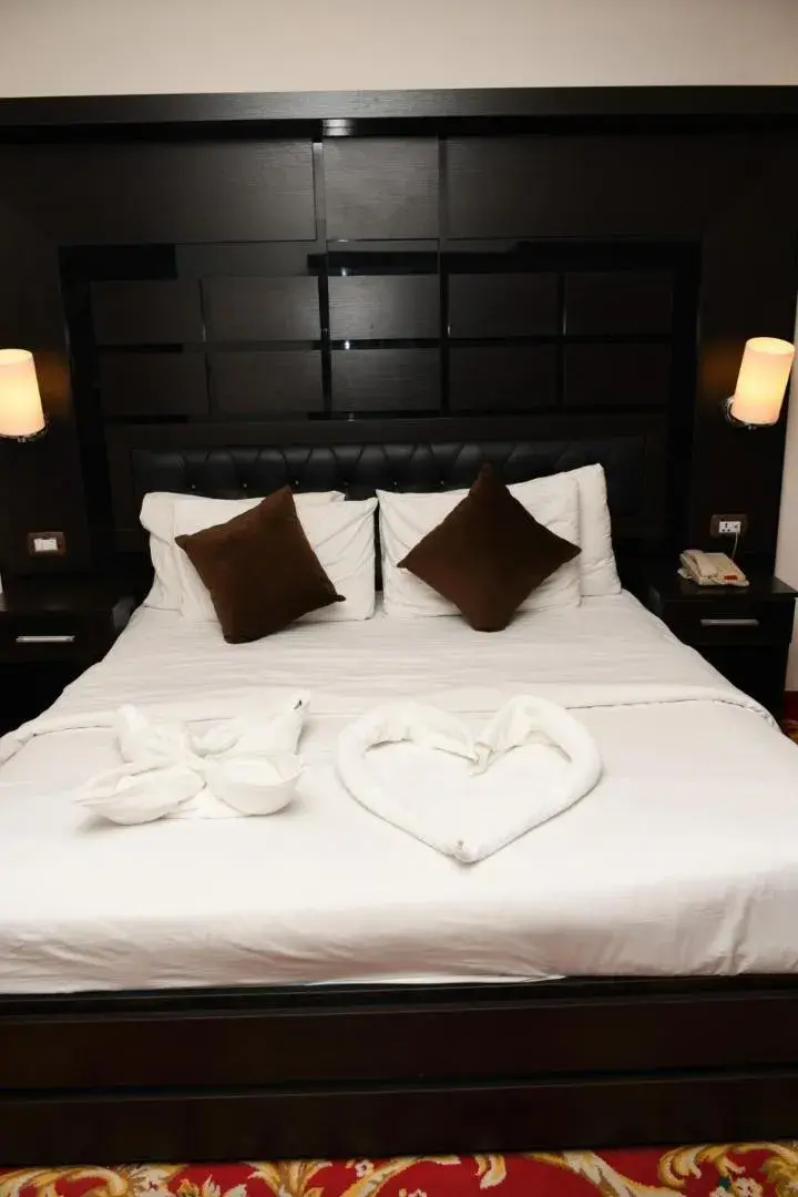 Bed in Sparr Hotel