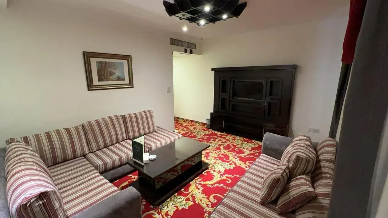 TV and multimedia, Seating Area in Sparr Hotel