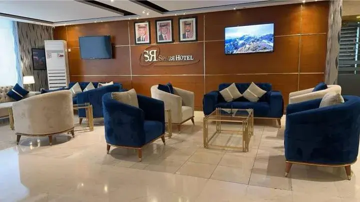 Seating area, Lounge/Bar in Sparr Hotel