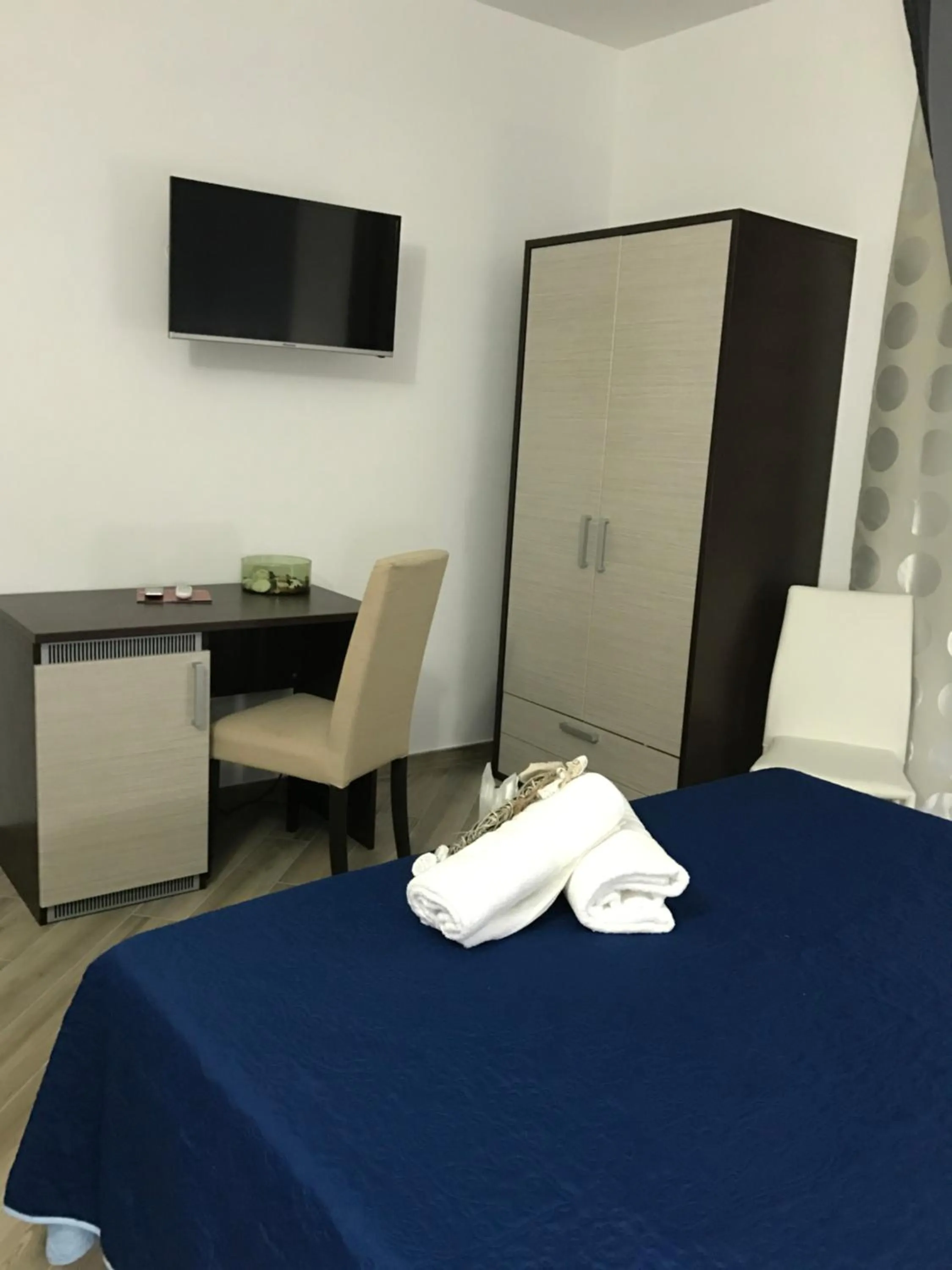 Other, Bed in Residenza Murat